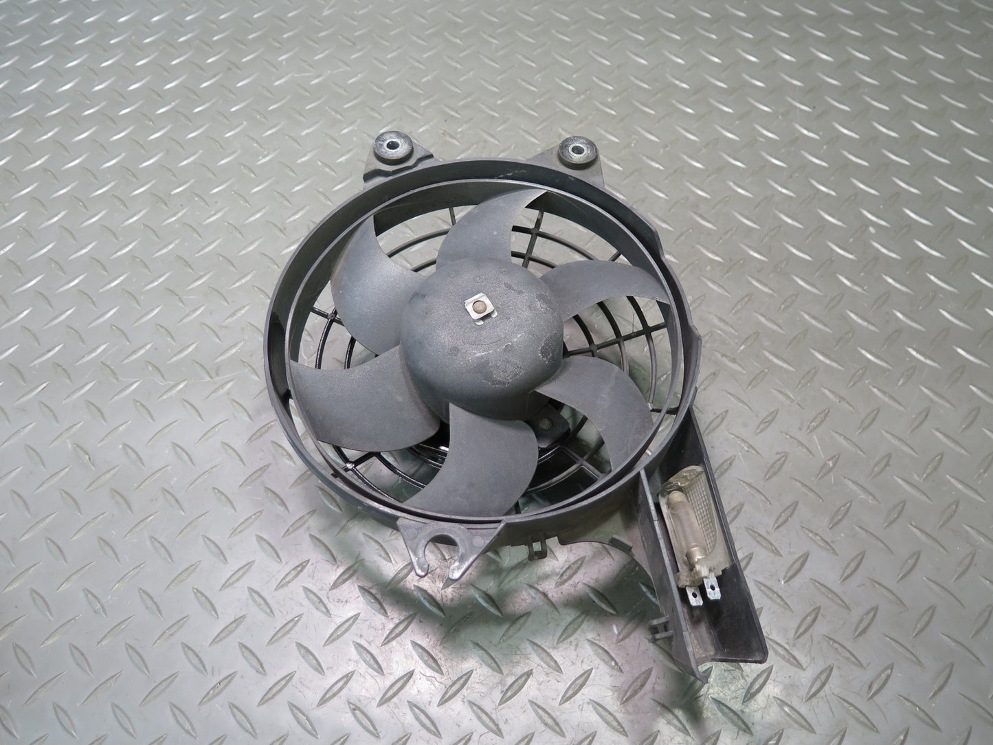 1999-2004 Porsche 911 996 Engine Cooling  Fan Motor Shroud 99662403603