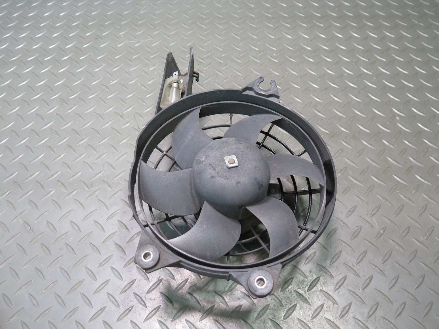 1999-2004 Porsche 911 996 Engine Cooling  Fan Motor Shroud 99662403603