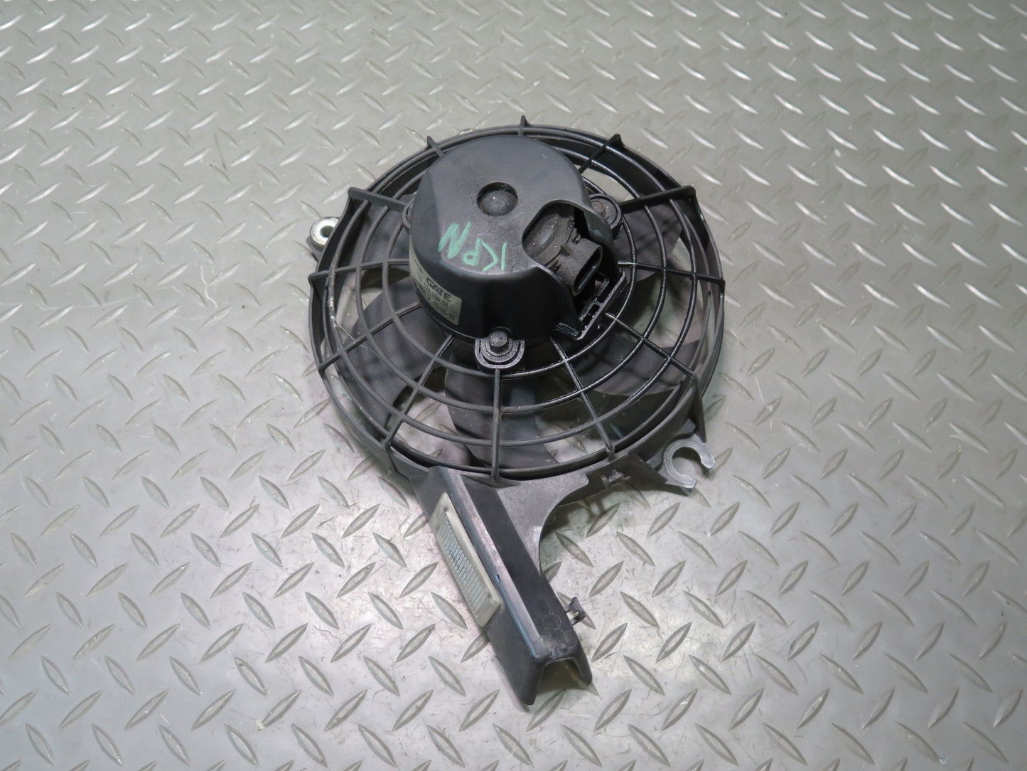 1999-2004 Porsche 911 996 Engine Cooling  Fan Motor Shroud 99662403603