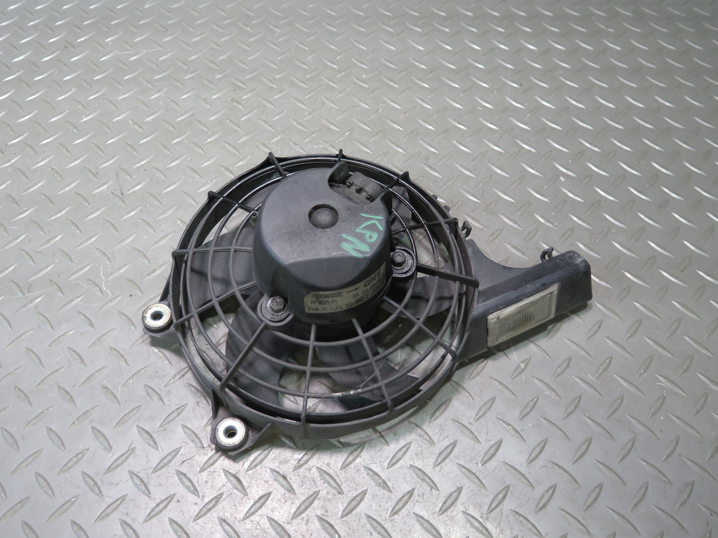 1999-2004 Porsche 911 996 Engine Cooling  Fan Motor Shroud 99662403603