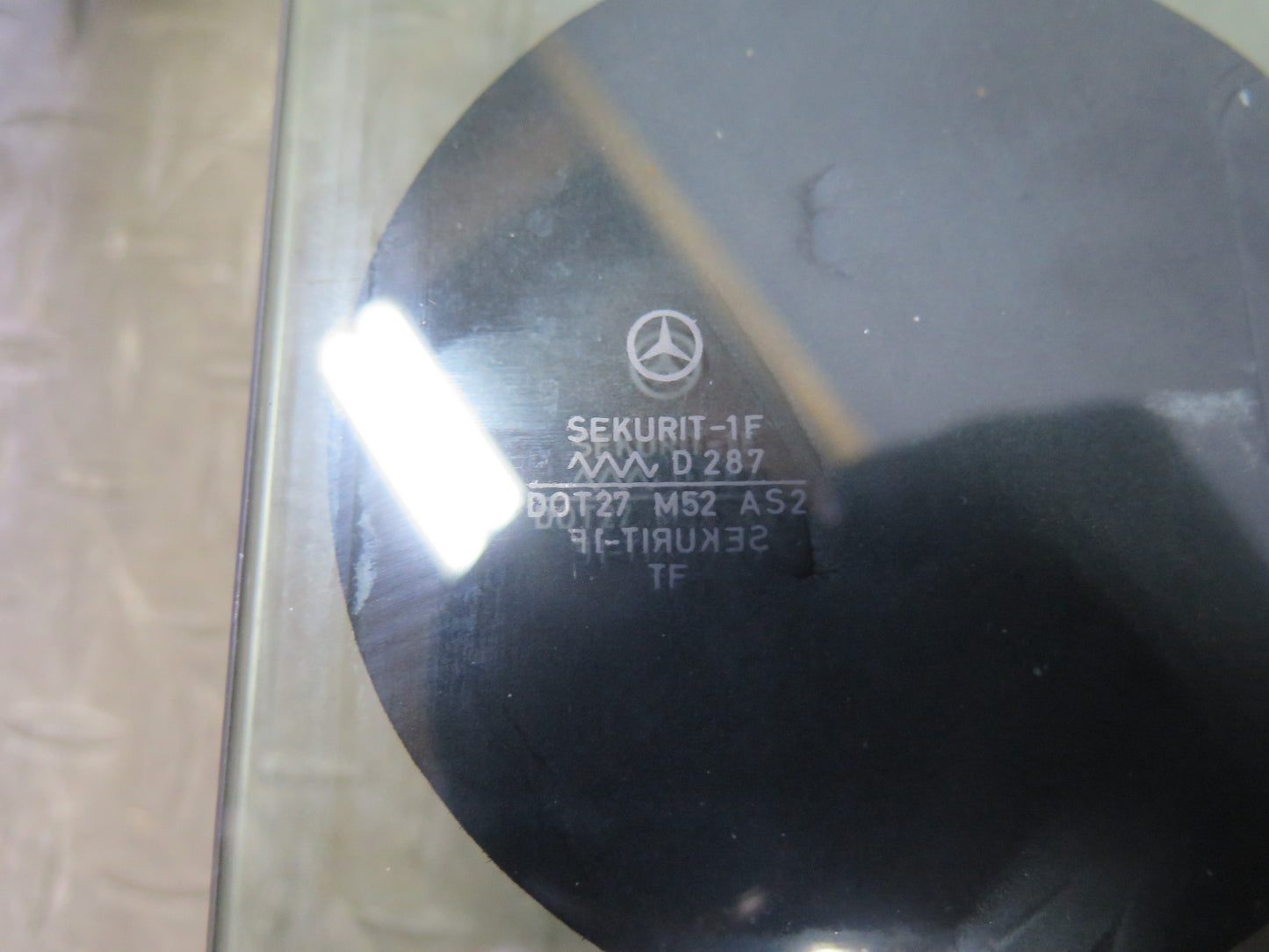 75-76 Mercedes W115 300SD Sedan Rear Left Door Glass Window OEM