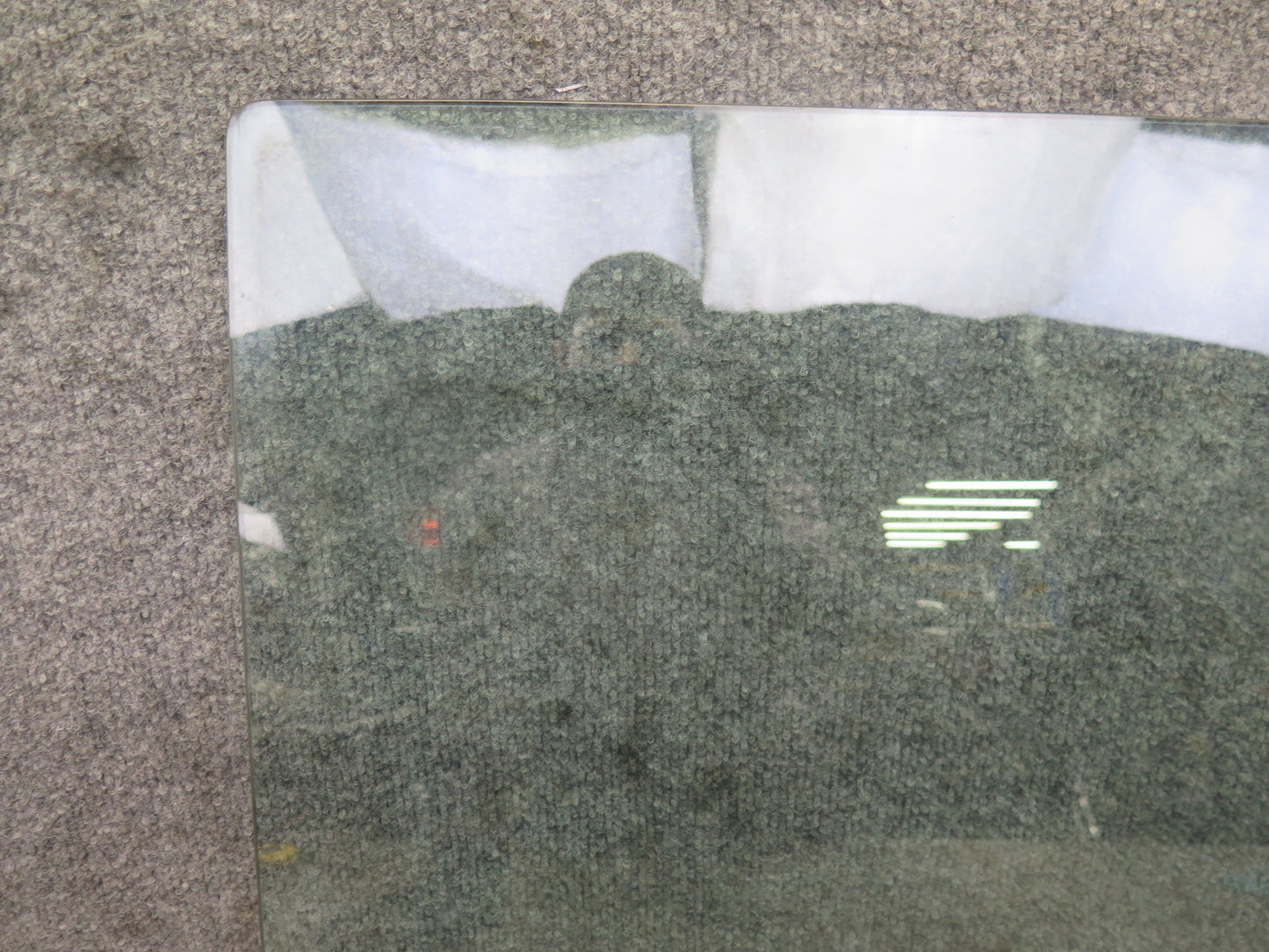 75-76 Mercedes W115 300SD Sedan Rear Left Door Glass Window OEM