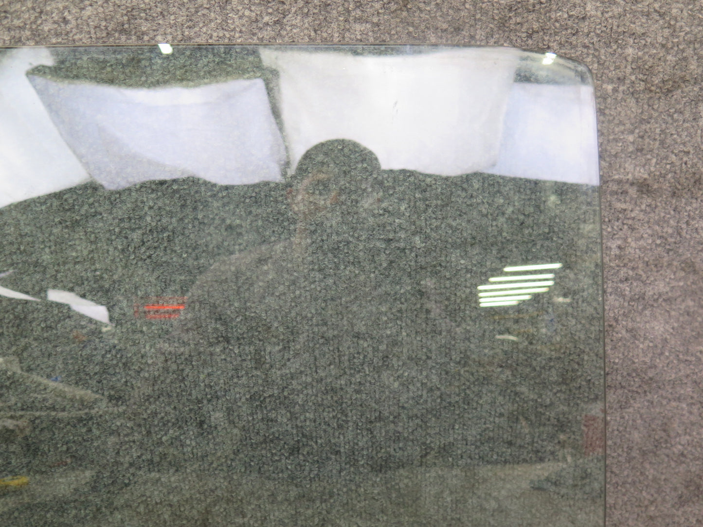 75-76 Mercedes W115 300SD Sedan Rear Left Door Glass Window OEM