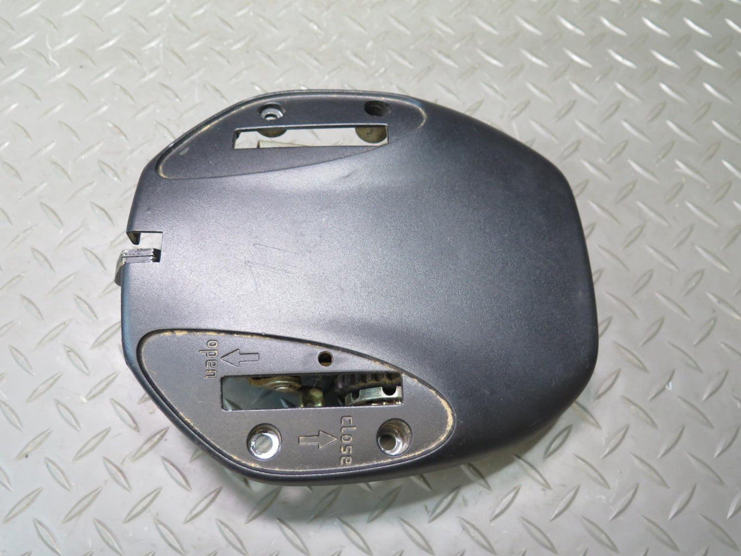 1999-2004 Porsche 911 996 Convertible TOP Roof Lock Latch Motor Assembly