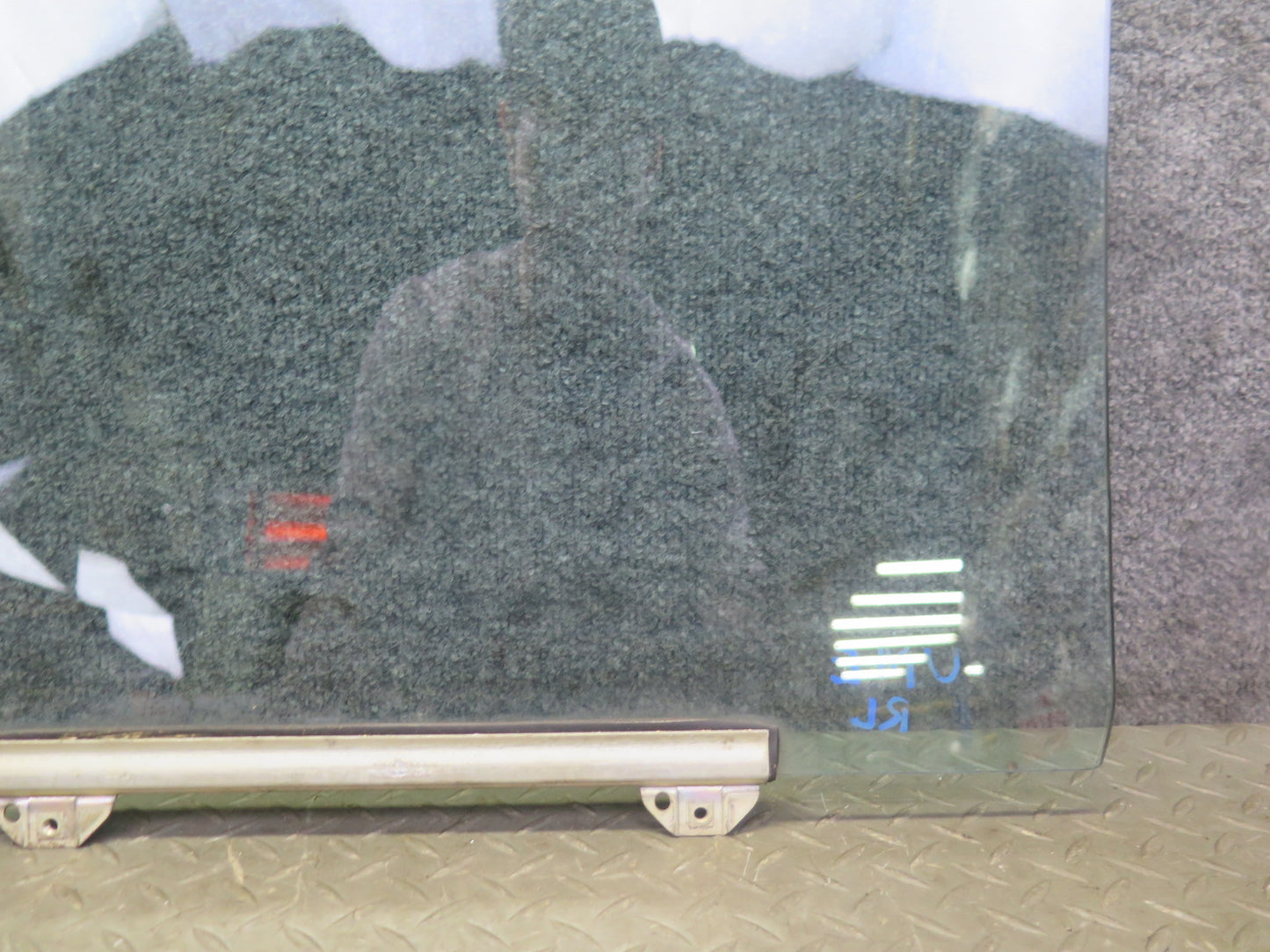 75-76 Mercedes W115 300SD Sedan Rear Left Door Glass Window OEM