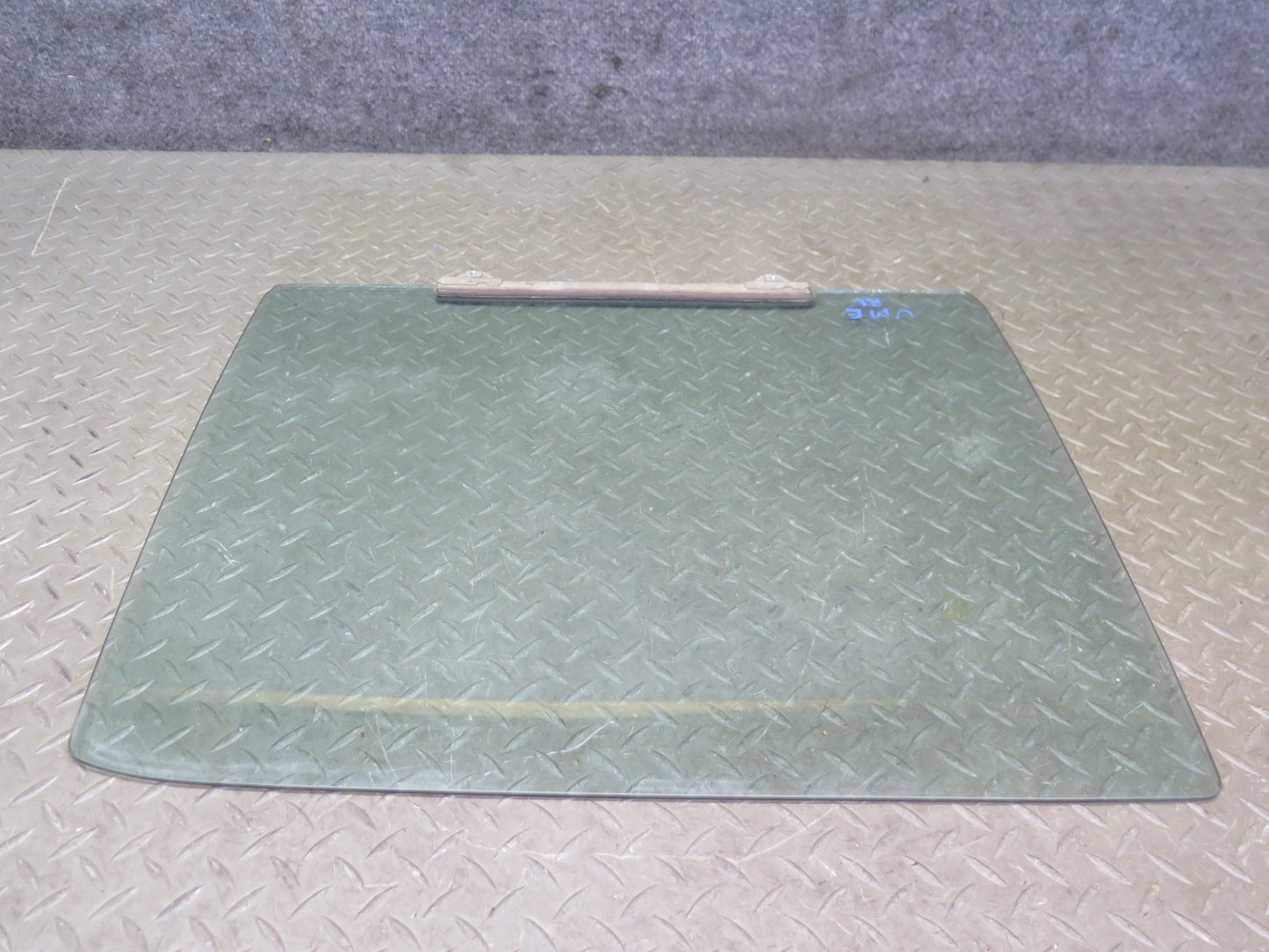 75-76 Mercedes W115 300SD Sedan Rear Left Door Glass Window OEM