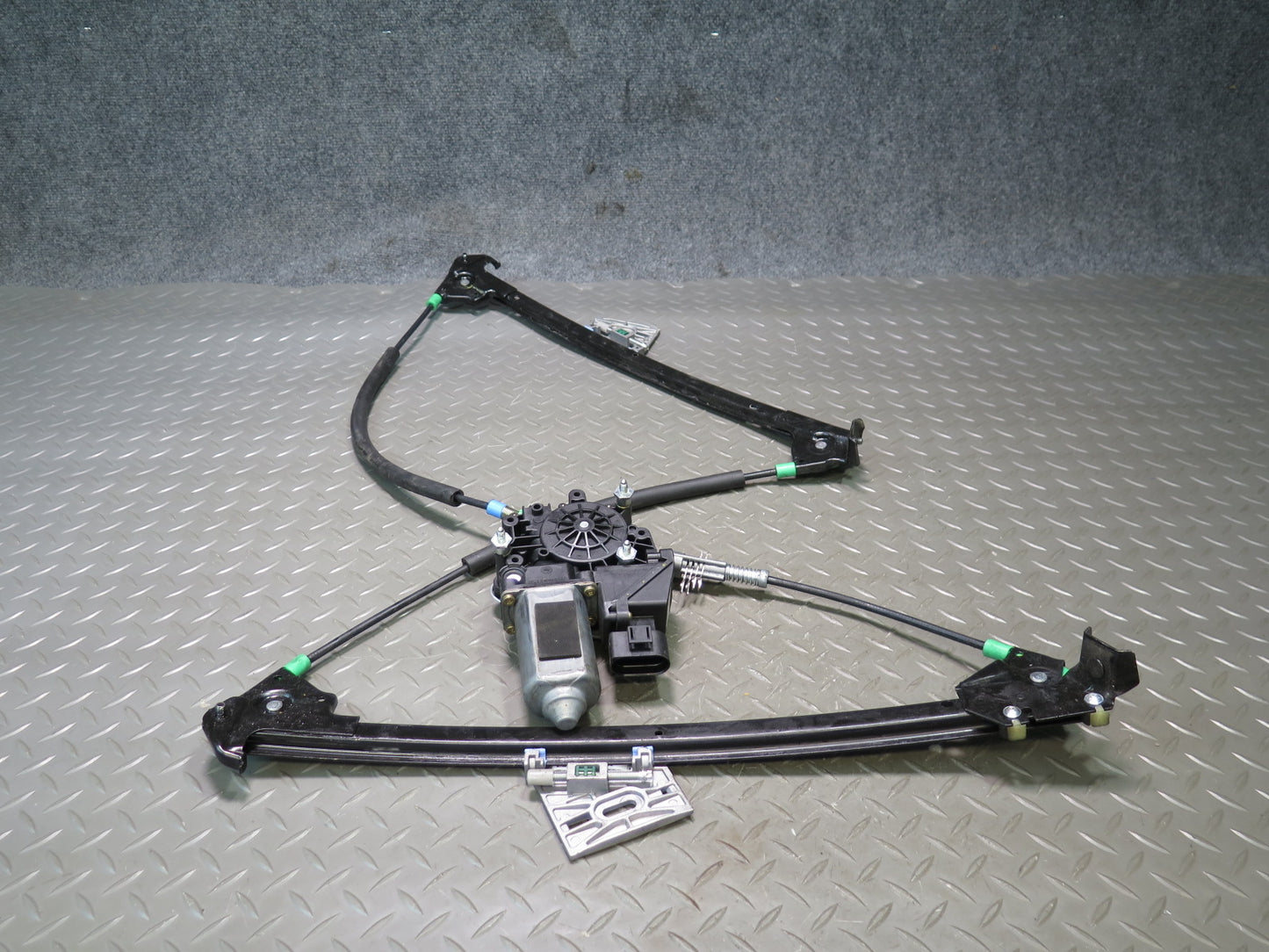 1999-2004 Porsche 911 996 Boxster Right Door Window Regulator w Motor