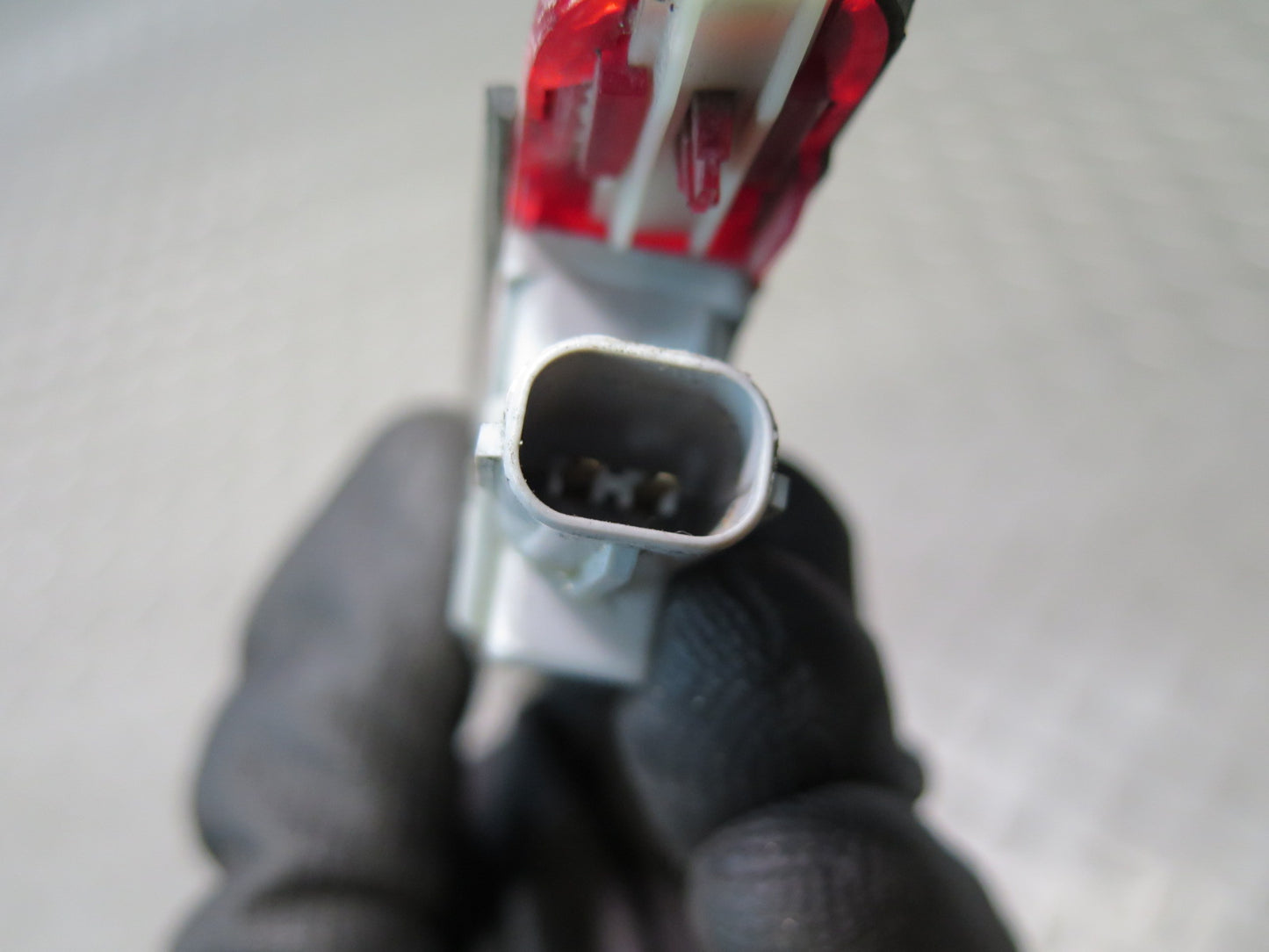 1999-2004 Porsche 911 996 Rear Center Third 3RD Brake Light Lamp 99663105000