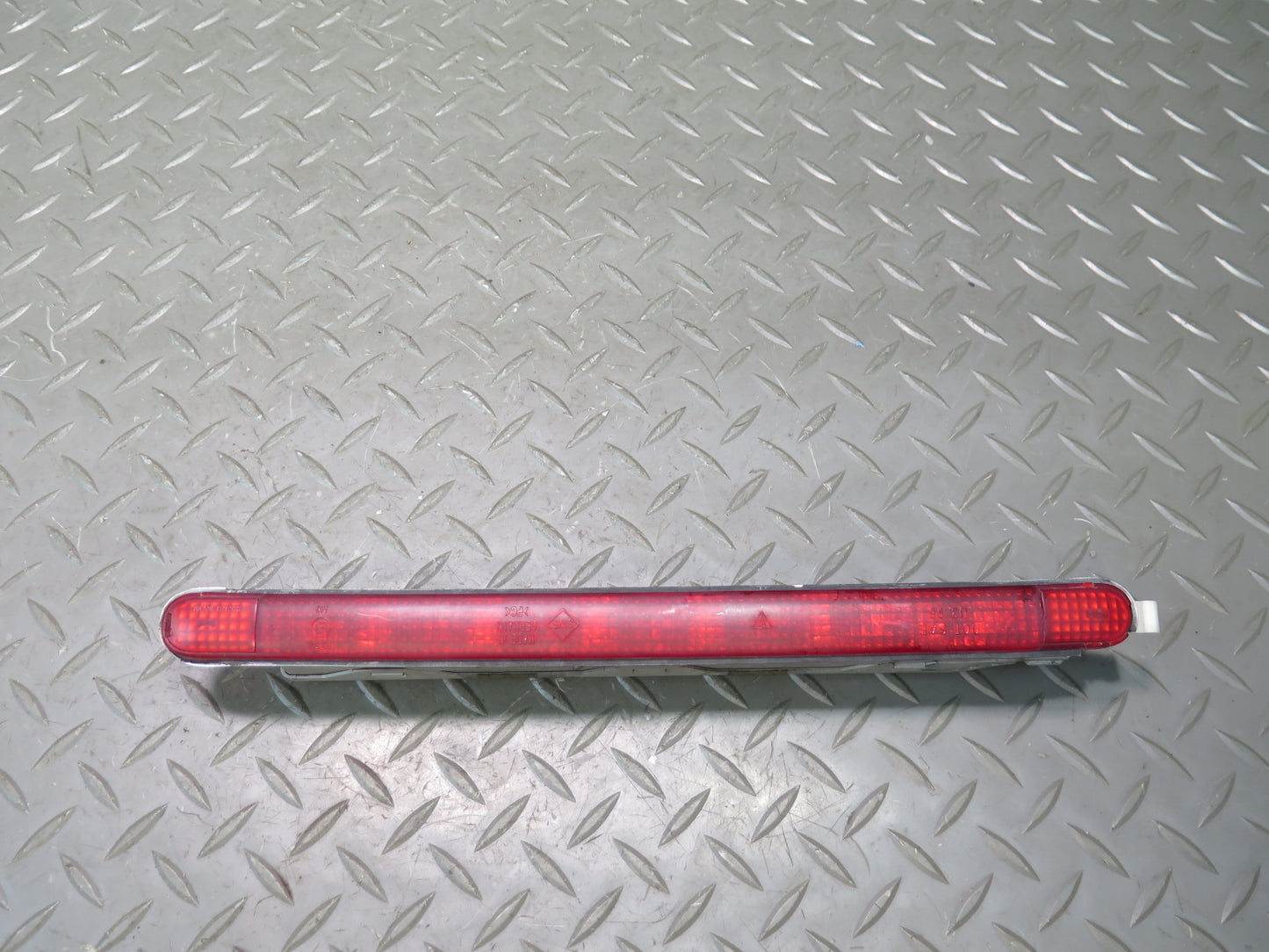 1999-2004 Porsche 911 996 Rear Center Third 3RD Brake Light Lamp 99663105000