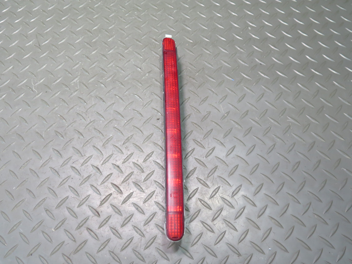 1999-2004 Porsche 911 996 Rear Center Third 3RD Brake Light Lamp 99663105000