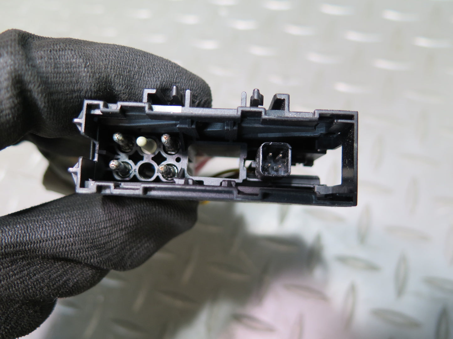 1999-2005 Porsche 911 Carrera 996 Front Right Seat Adjust Switch w Relay