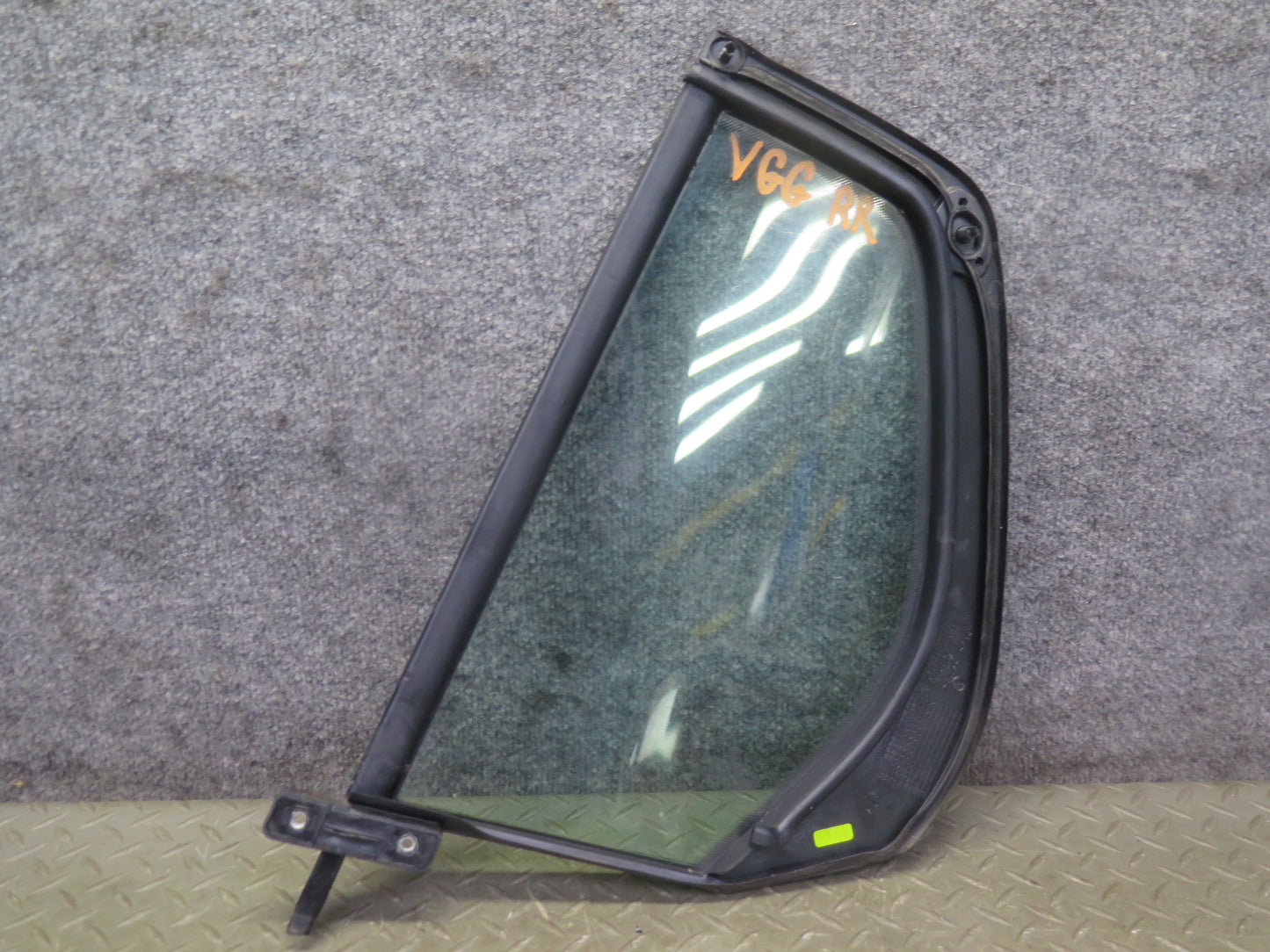 10-14 VW Golf GTI R MK6 4DOOR Rear Right Door Fixed Glass OEM