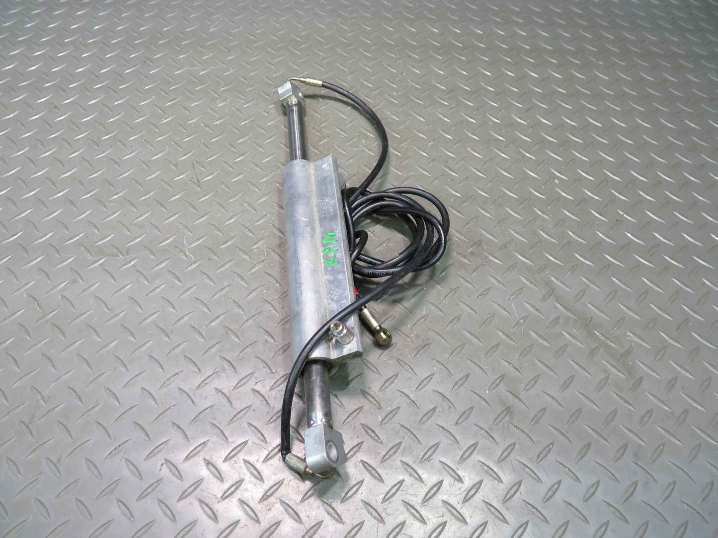 1999-2005 Porsche 911 996 Convertible TOP Roof Hydraulic Lift Cylinder Cable Set