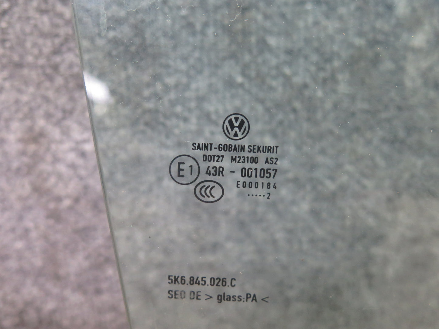 10-14 VW Golf GTI R MK6 4DOOR Rear Right Door Glass Window OEM