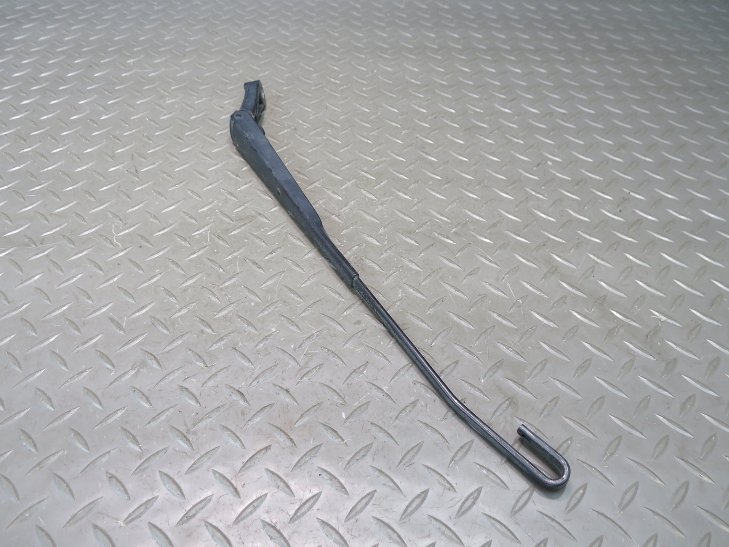 1999-2005 Porsche 911 Carrera 996 Front Left & Right Windshield Wiper Arm Set