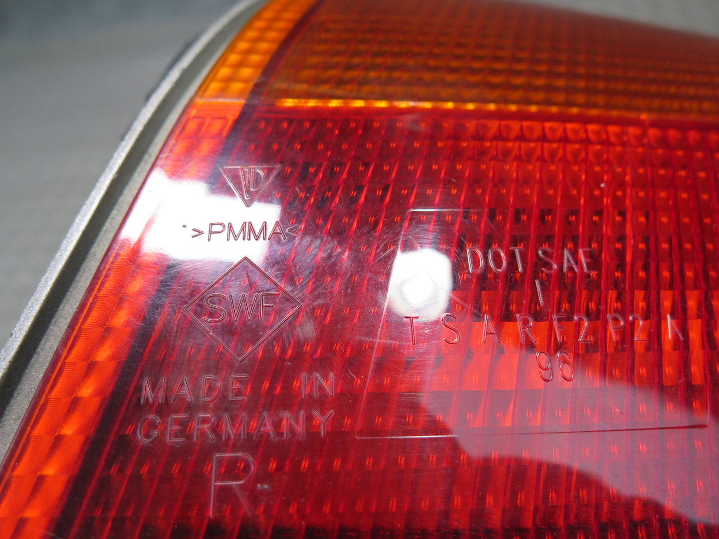 1999-2001 Porsche 911 996 Rear Right Tail Light Lamp