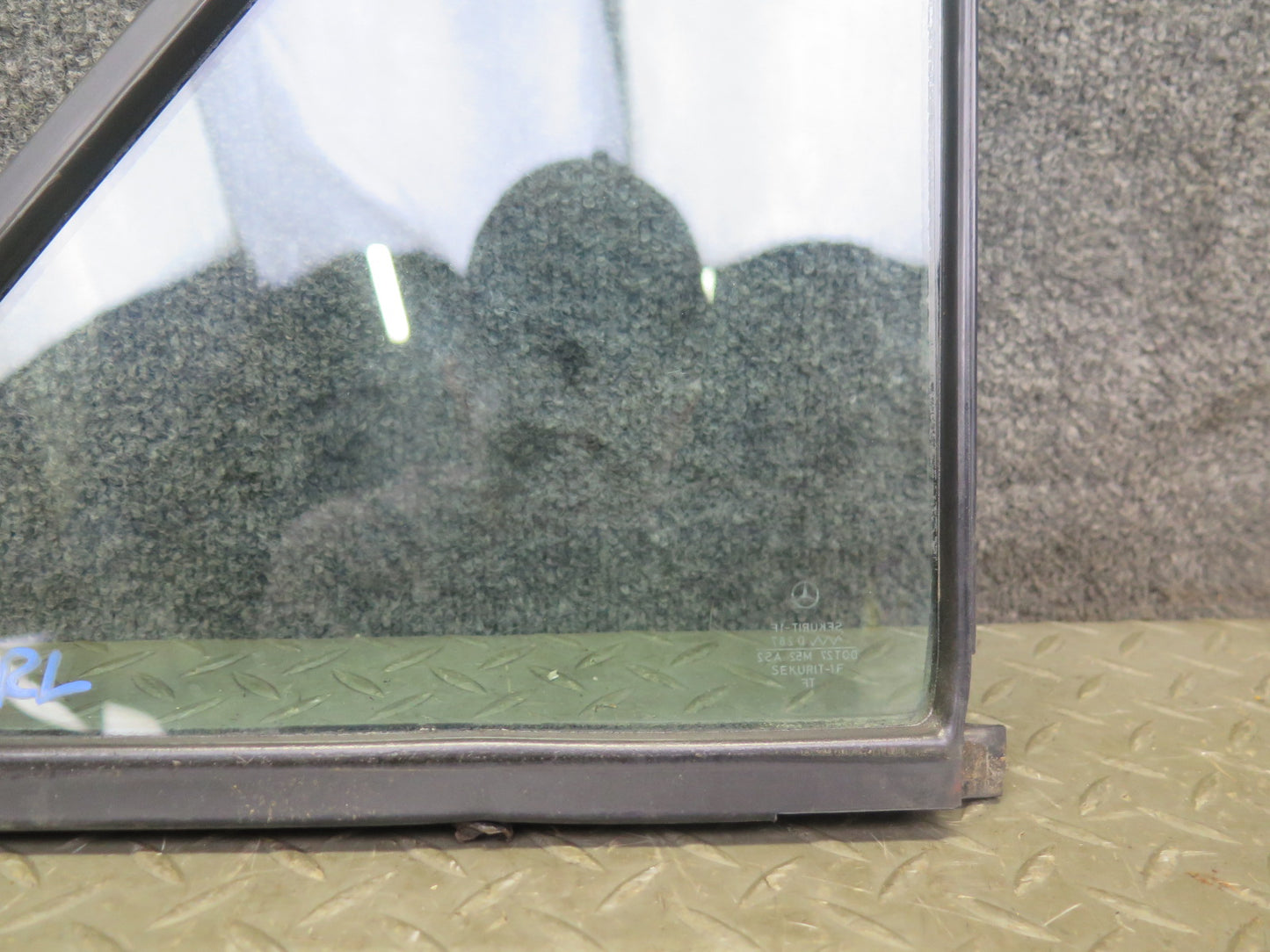 75-76 Mercedes W115 300SD Sedan Rear Left Door Vent Glass Window OEM