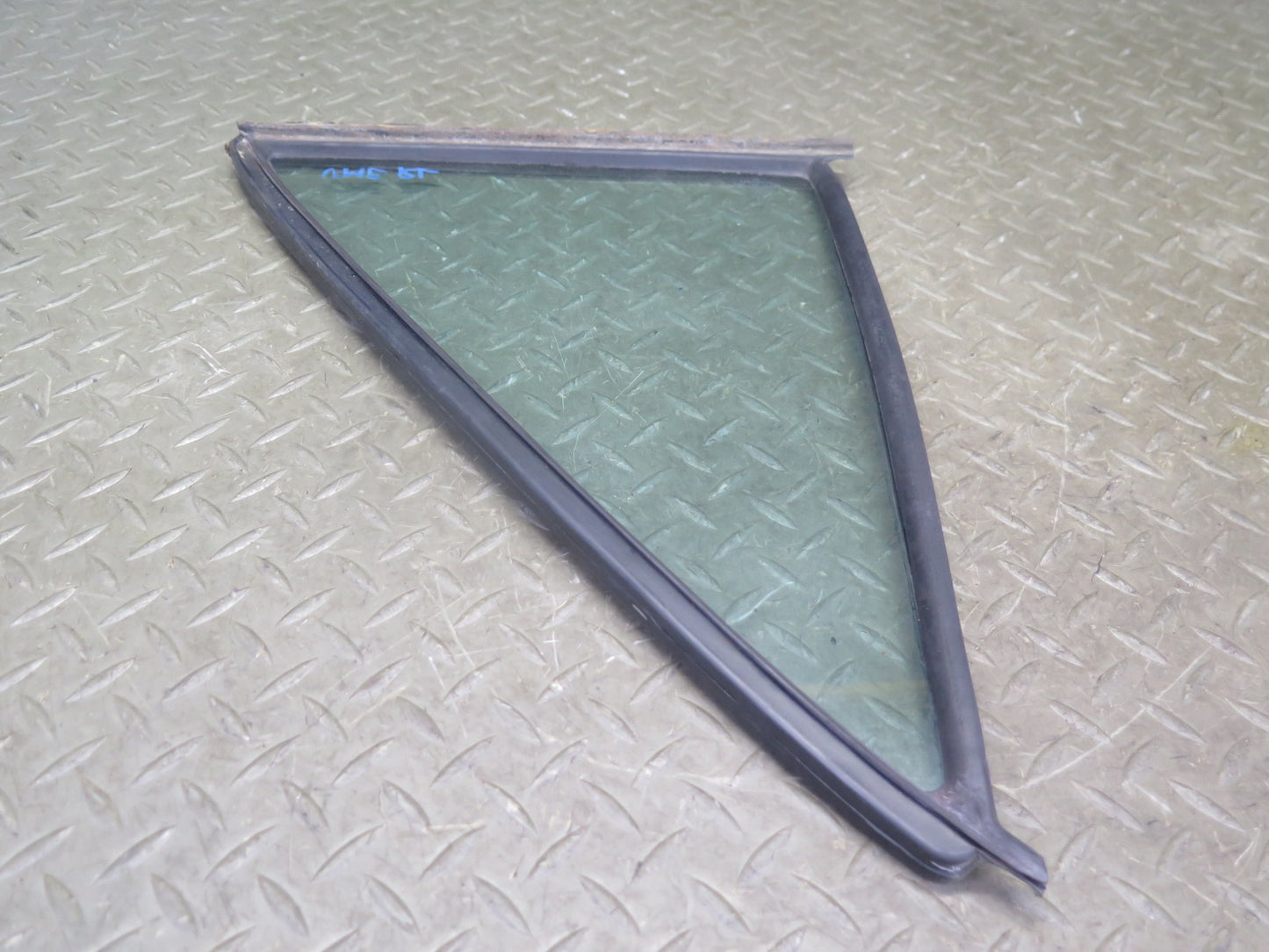 75-76 Mercedes W115 300SD Sedan Rear Left Door Vent Glass Window OEM