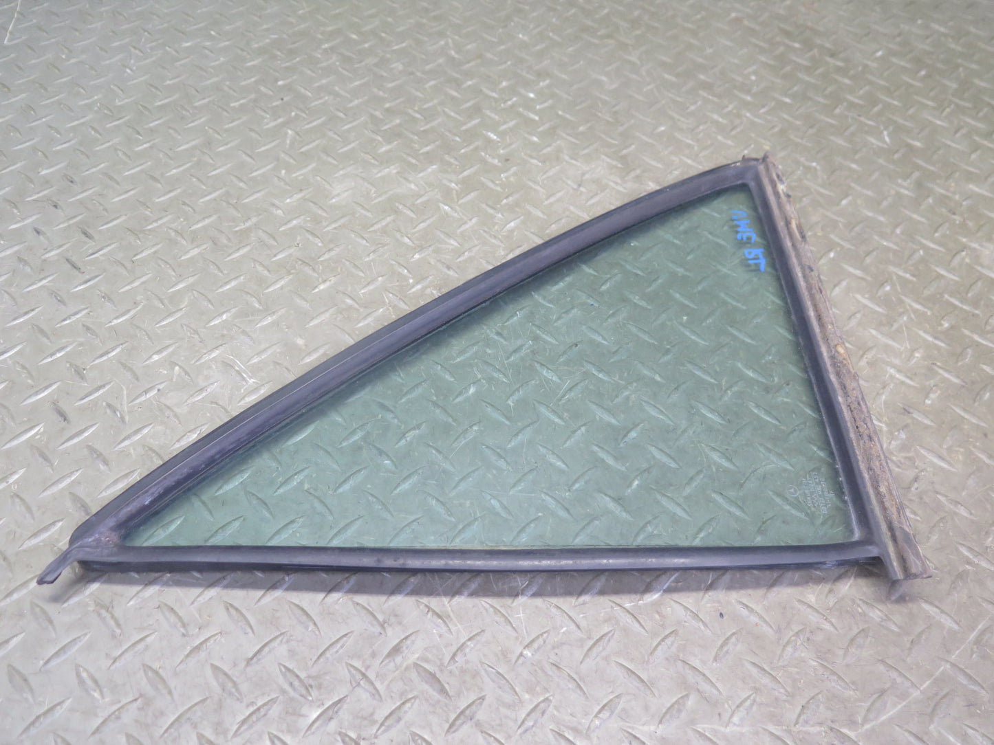 75-76 Mercedes W115 300SD Sedan Rear Left Door Vent Glass Window OEM