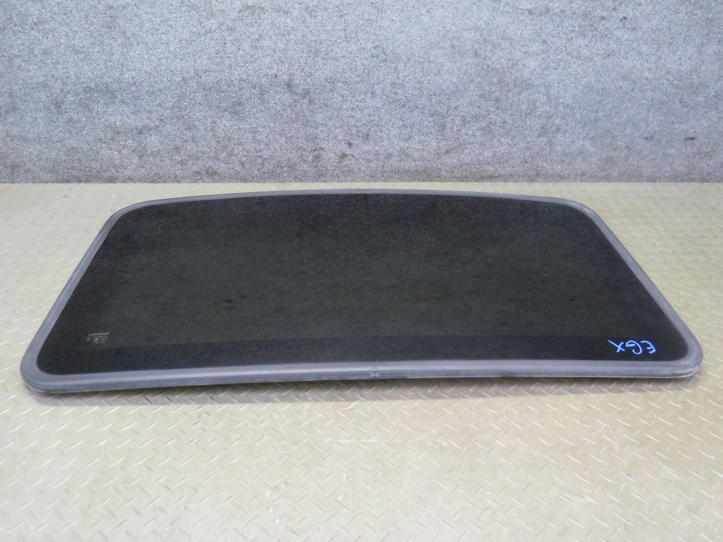 2003-2009 Lexus UZJ120L GX470 Front Upper Roof Sunroof Glass Window Panel