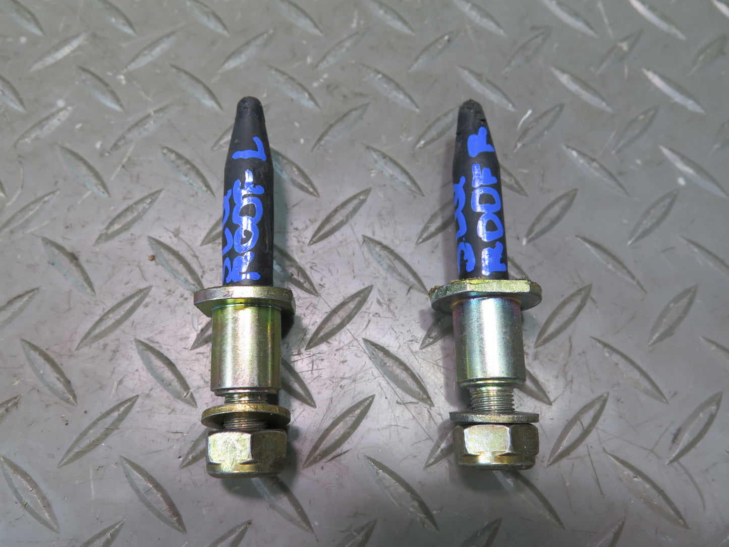 94-02 Mercedes R129 Sl-class Set of 2 Hardtop TOP Roof Bolts OEM
