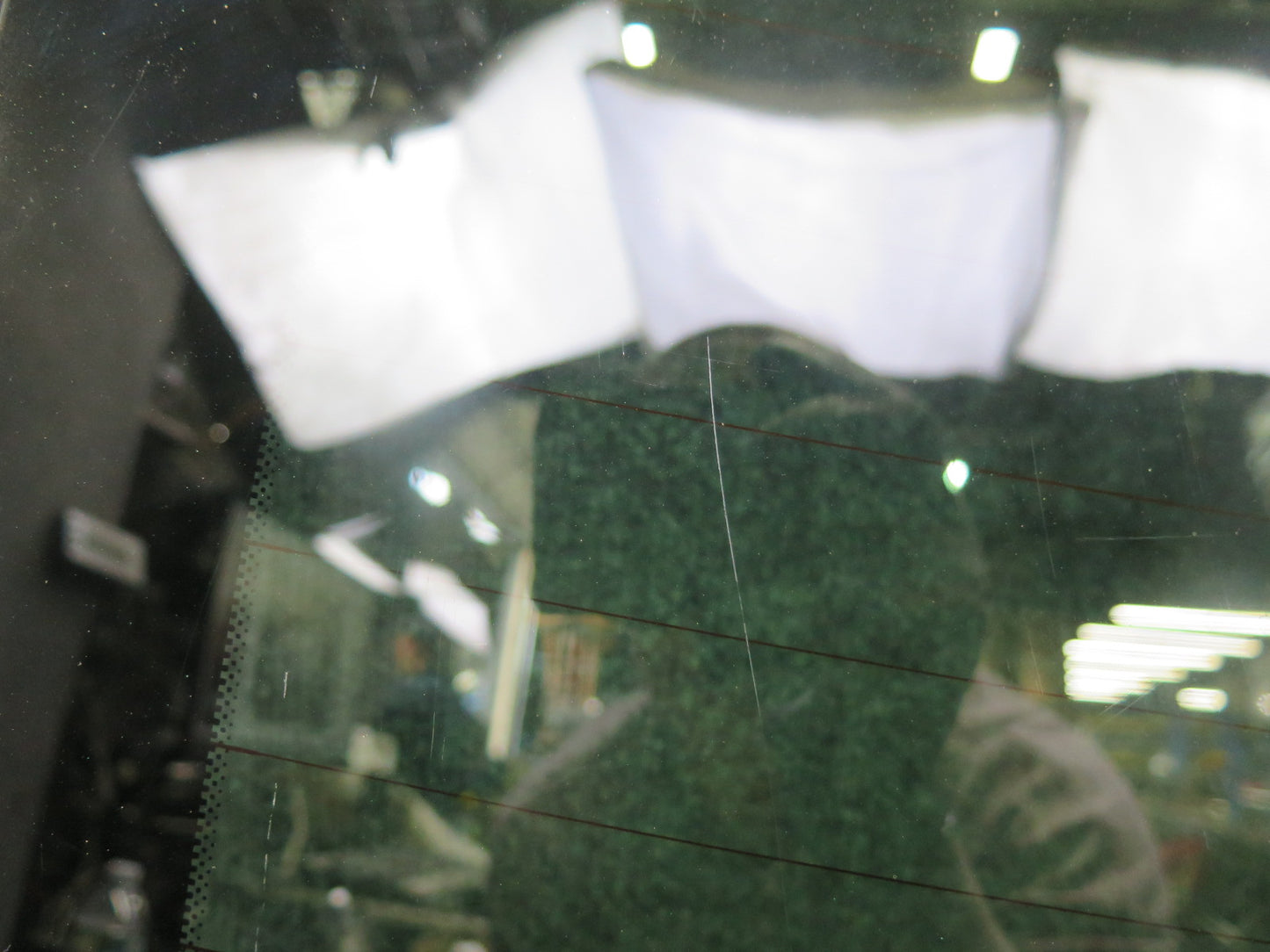 2003-2010 Porsche Cayenne 957 Rear Trunk Tailgate Glass Window