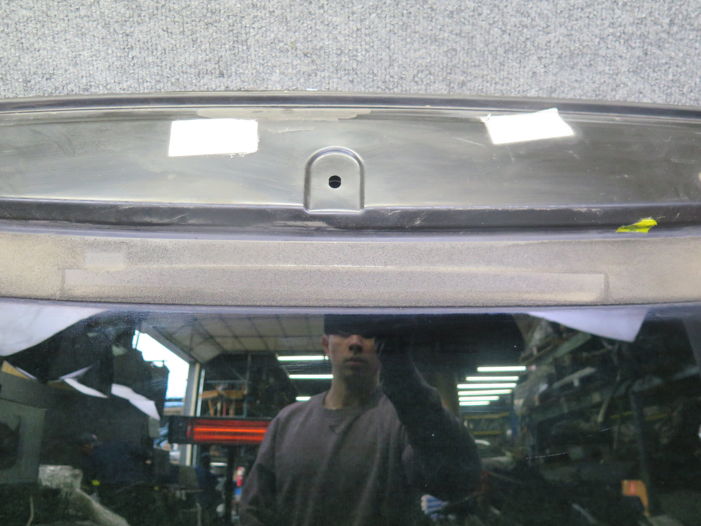 2003-2010 Porsche Cayenne 957 Rear Trunk Tailgate Glass Window