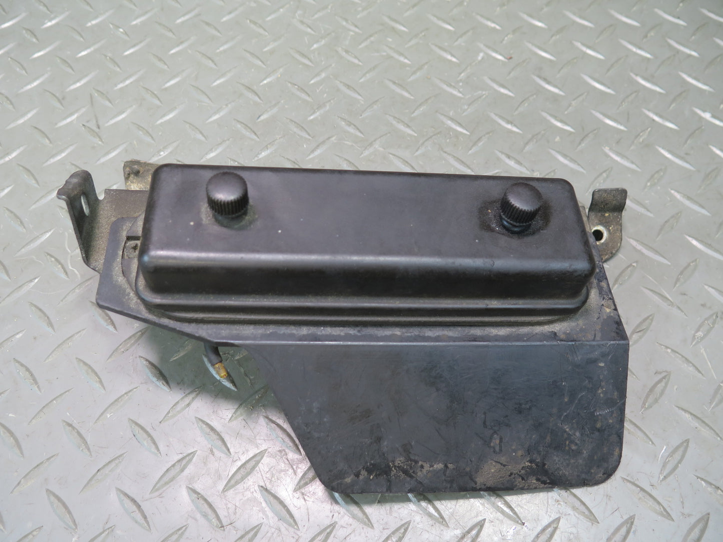 75-76 Mercedes W115 300SD Fuse Relay Box Module 0005452445 OEM