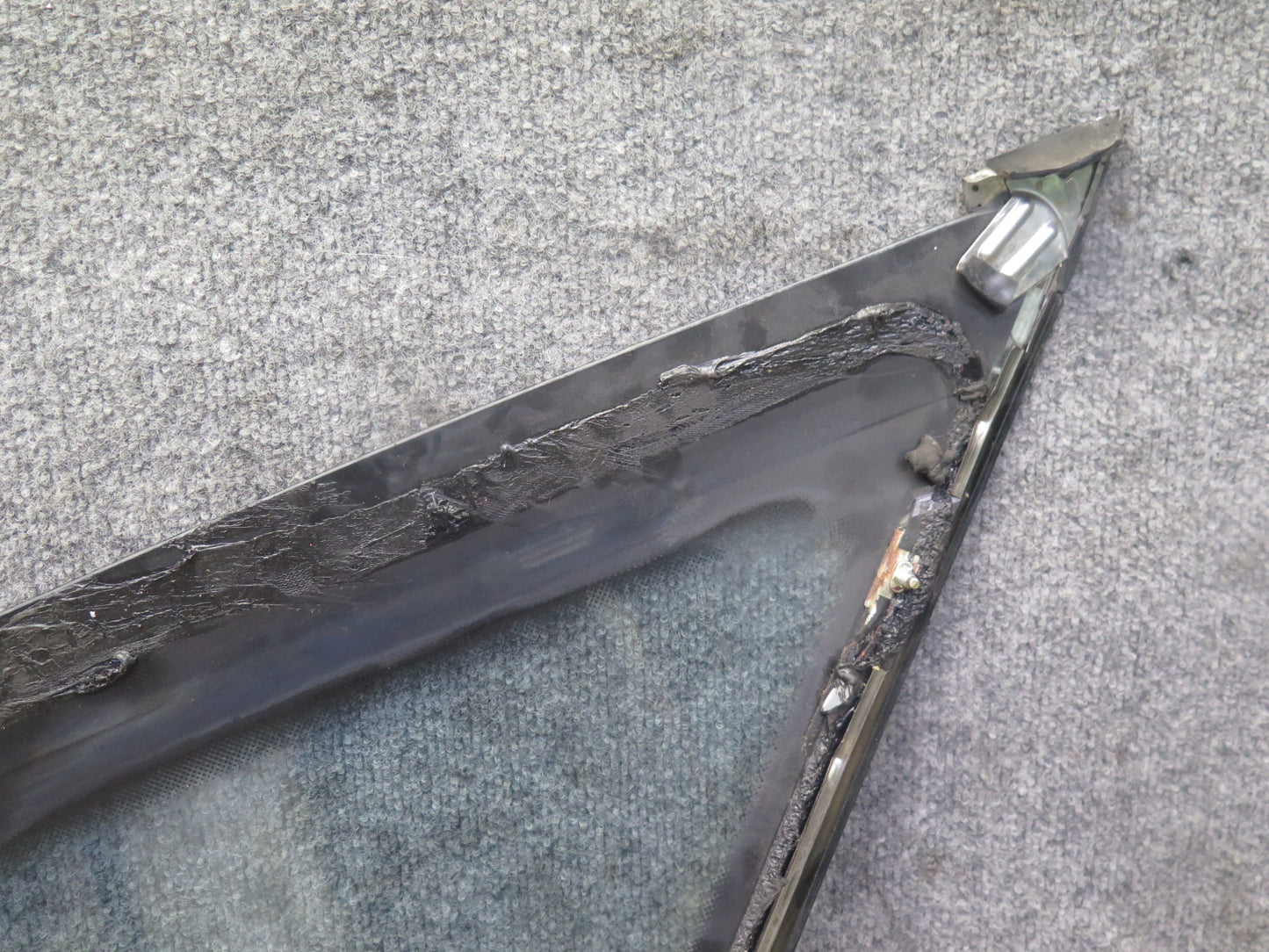 89-92 Toyota Supra MK3 Rear Left Quarter Glass Window Trim Set OEM