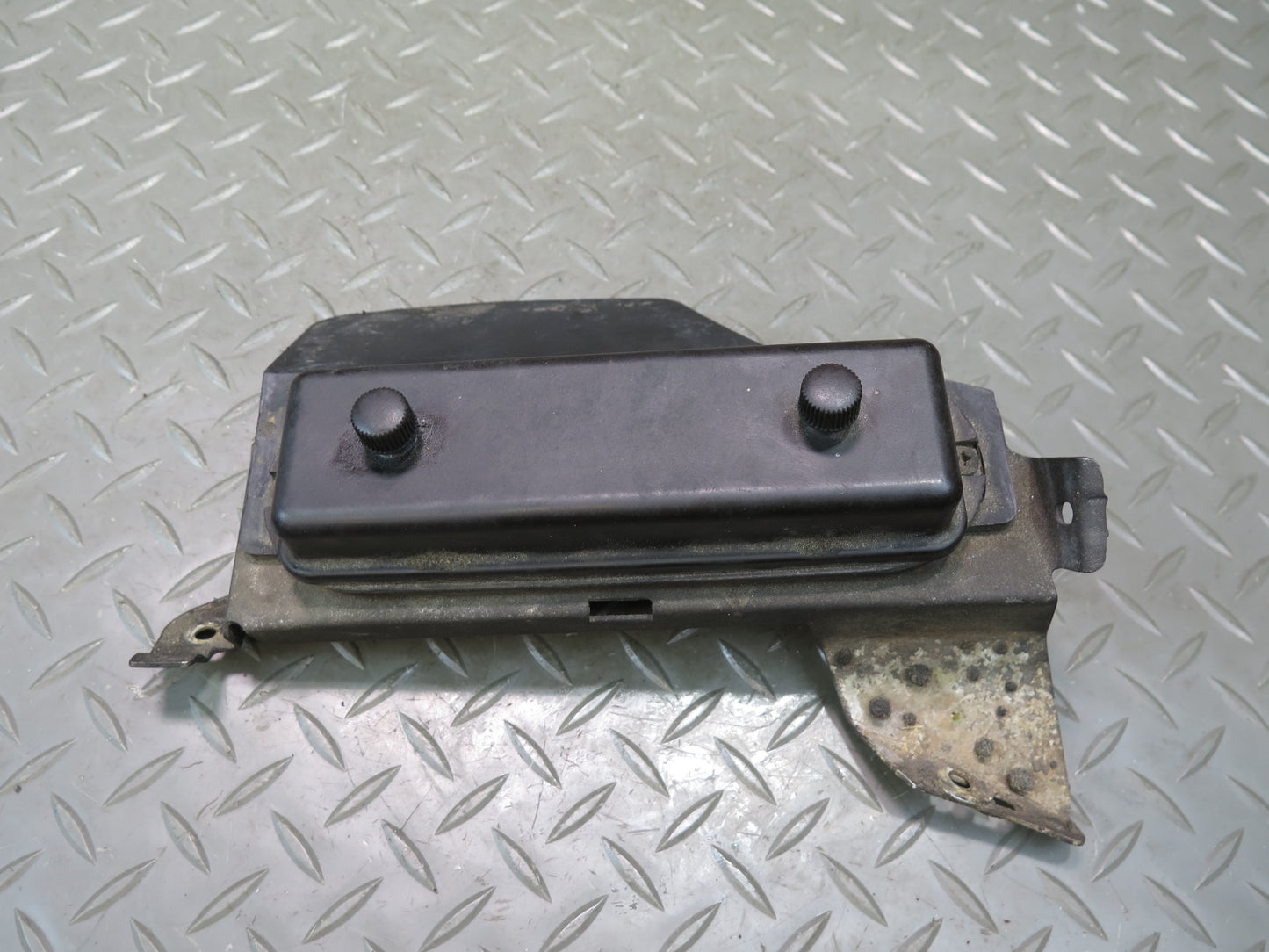 75-76 Mercedes W115 300SD Fuse Relay Box Module 0005452445 OEM
