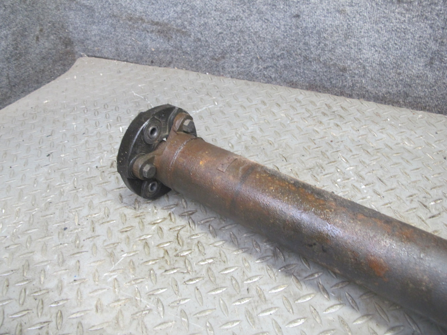 75-76 Mercedes W115 300SD RWD A/T Rear Driveshaft Drive Shaft 14K Miles OEM