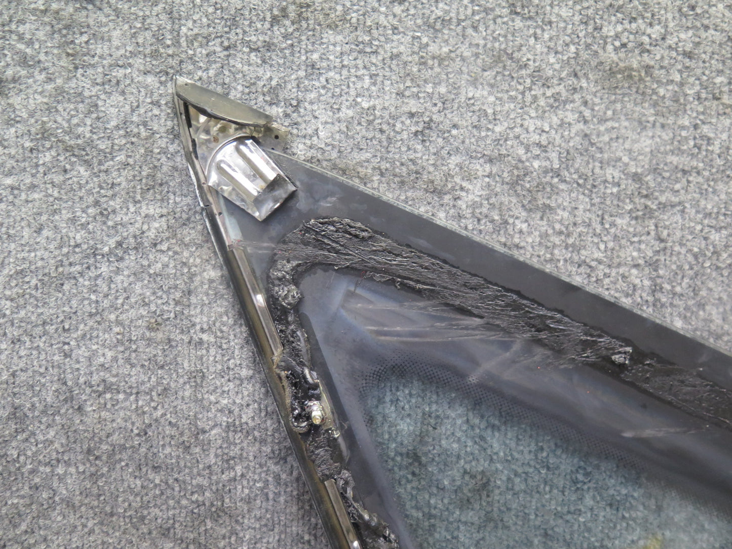 89-92 Toyota Supra MK3 Rear Right Quarter Glass Window Trim Set OEM