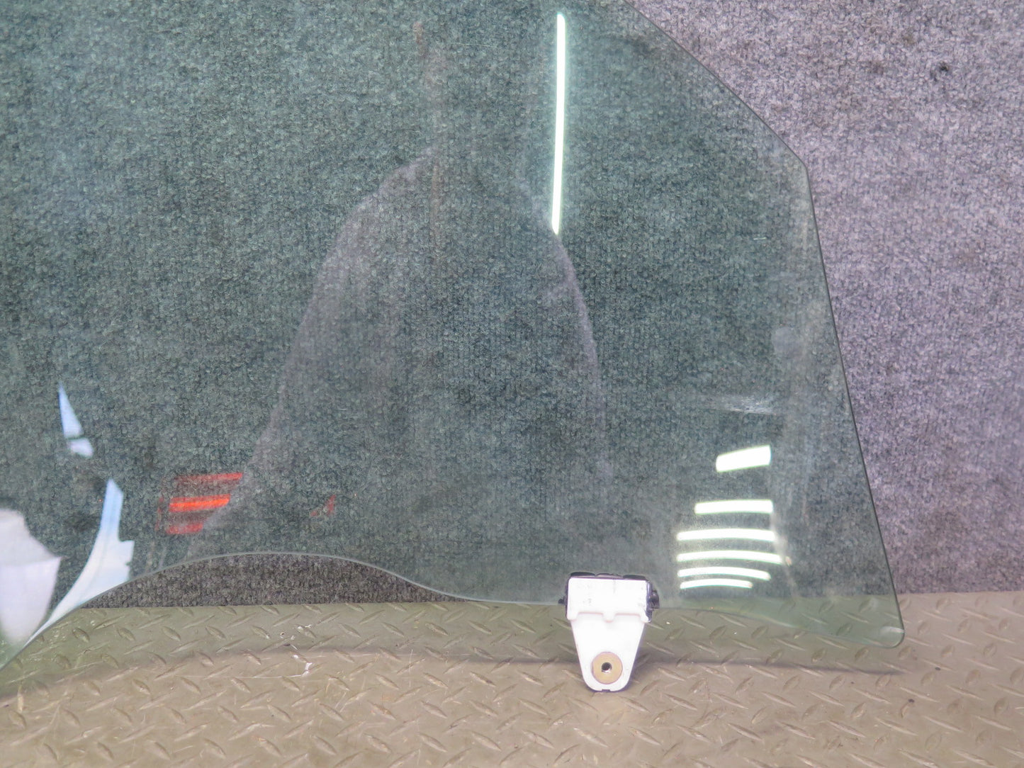 04-09 Nissan 350Z Z33 Convertible Front Left Driver Door Window Glass OEM