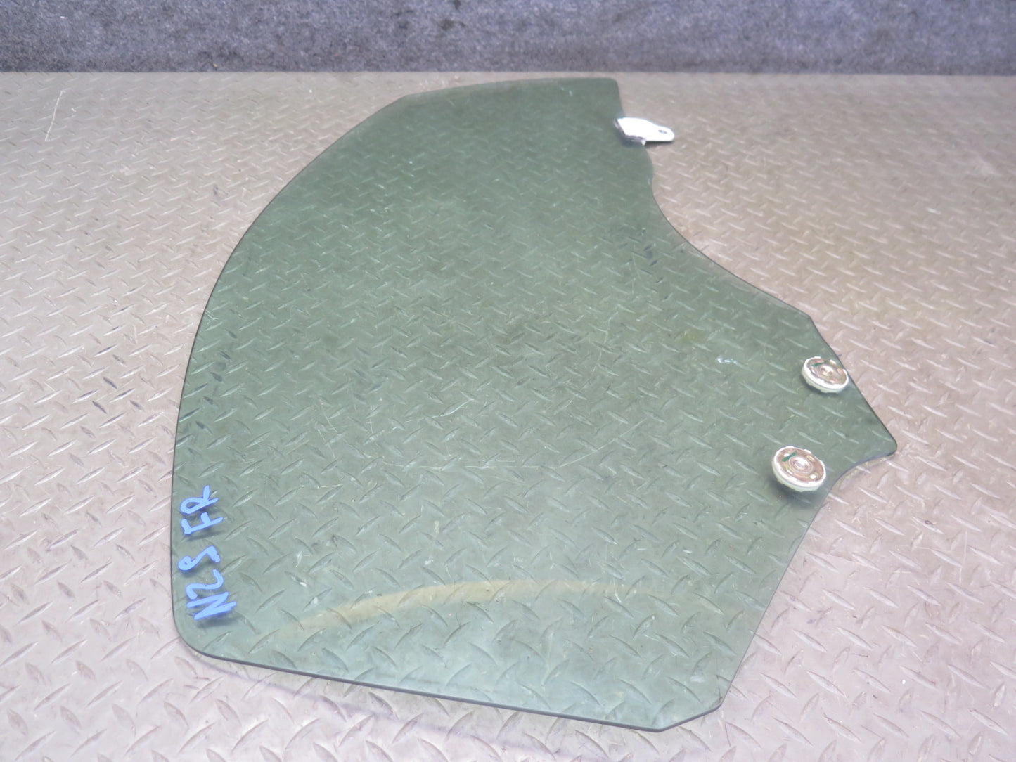 04-09 Nissan 350Z Z33 Convertible Front Right Passenger Door Window Glass OEM