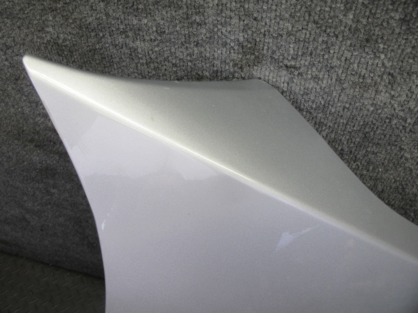 06-07 Nissan Z33 350Z Convert Front Right Fender Shell Cover Panel Silver OEM