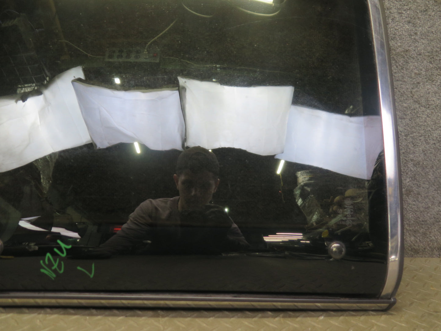 85-89 Nissan Z31 300ZX 2+0 Left T-top Roof Glass Panel Tinted w Lock Latch OEM