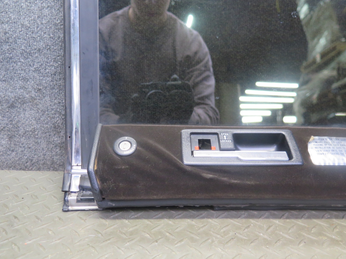 85-89 Nissan Z31 300ZX 2+0 Left T-top Roof Glass Panel Tinted w Lock Latch OEM