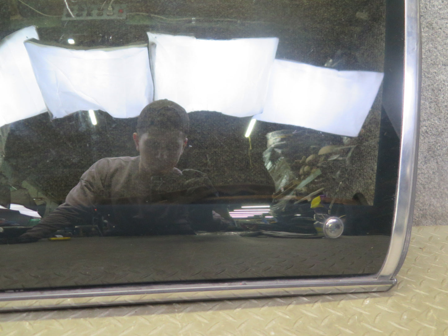 85-89 Nissan Z31 300ZX 2+0 Right T-top Roof Glass Panel Tinted w Lock Latch OEM