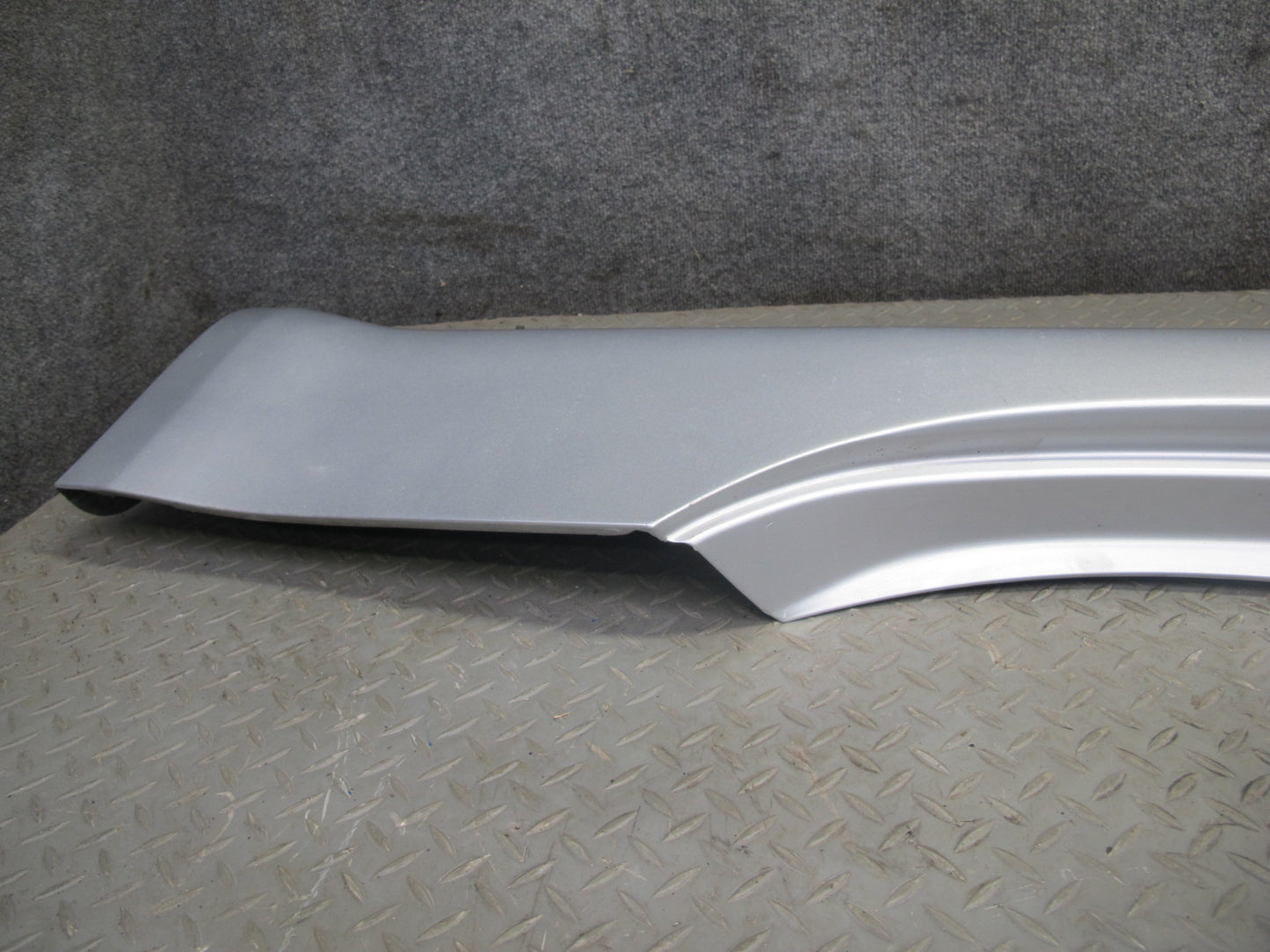 07-08 Nissan 350Z Z33 Conv Right & Left Side Skirt Rocker Panel Molding Set OEM