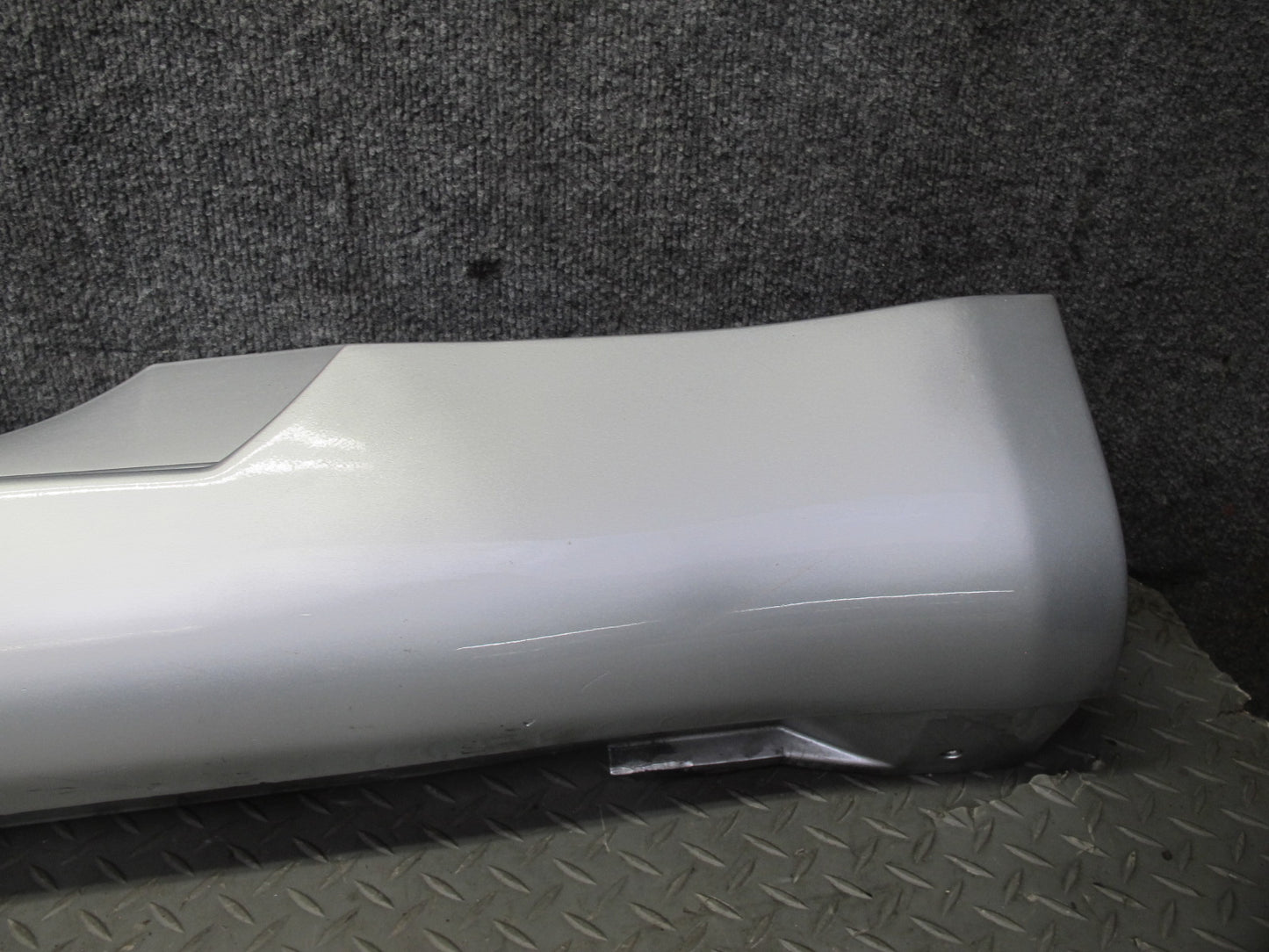 07-08 Nissan 350Z Z33 Conv Right & Left Side Skirt Rocker Panel Molding Set OEM