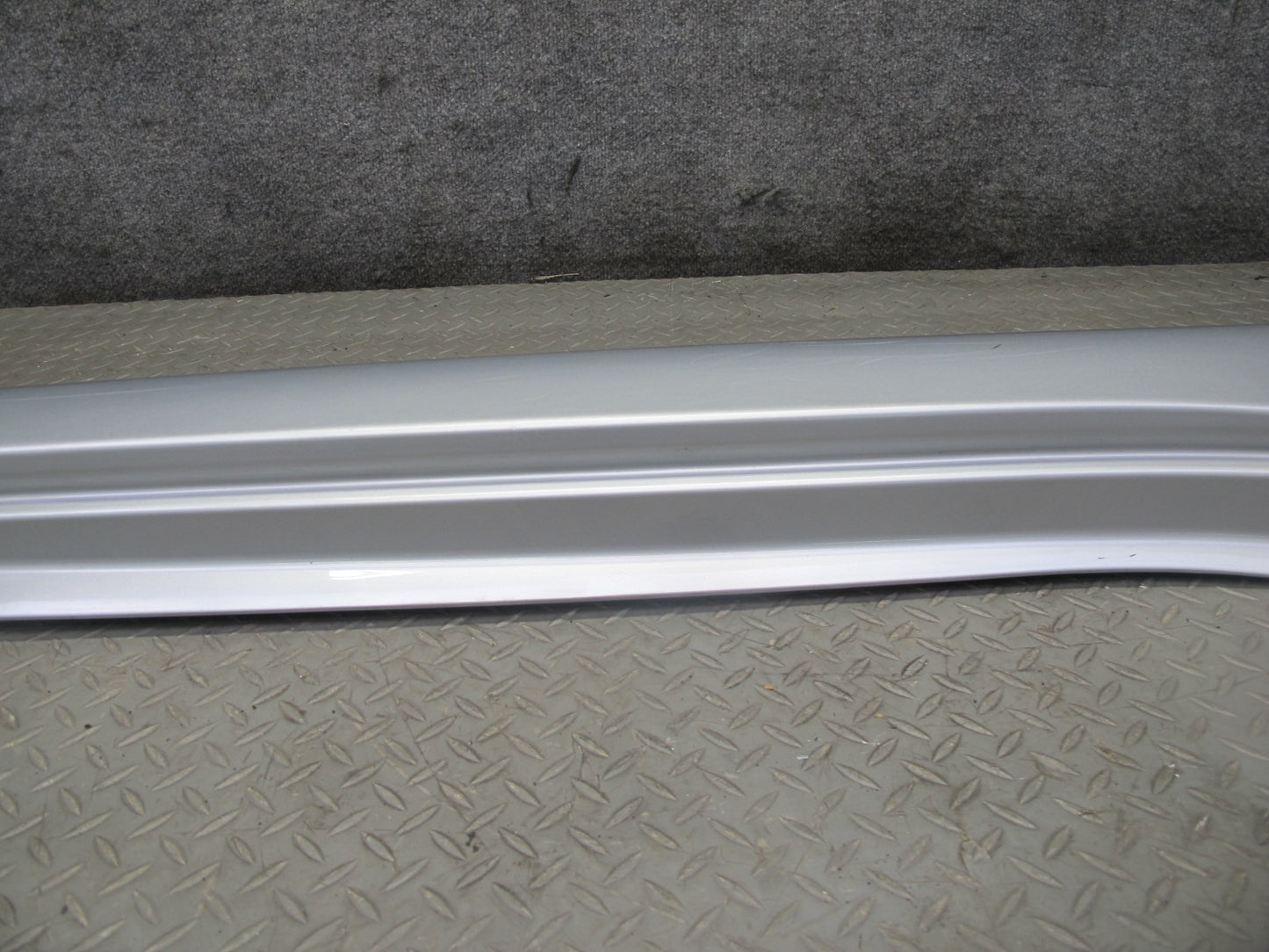 07-08 Nissan 350Z Z33 Conv Right & Left Side Skirt Rocker Panel Molding Set OEM