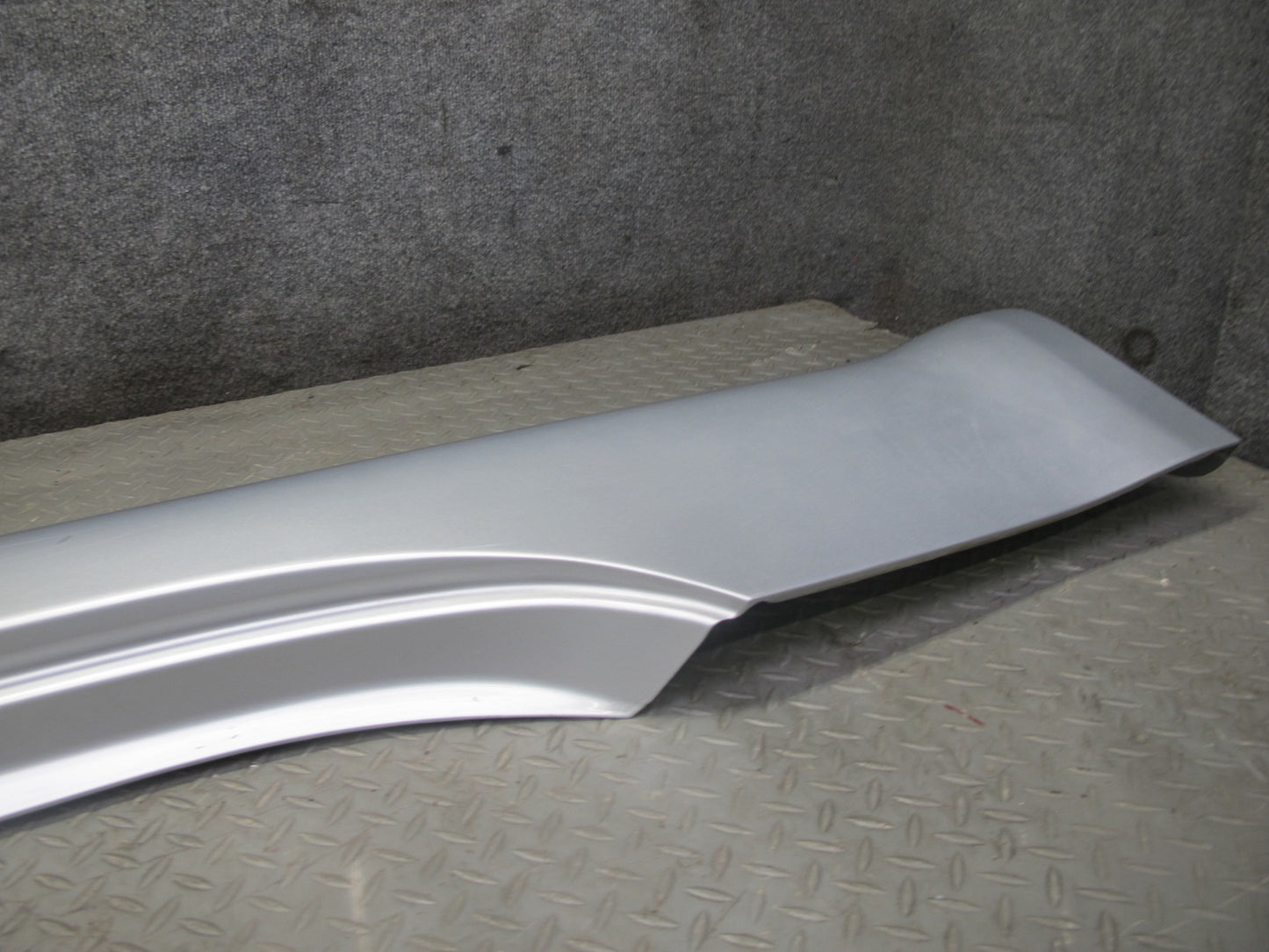 07-08 Nissan 350Z Z33 Conv Right & Left Side Skirt Rocker Panel Molding Set OEM