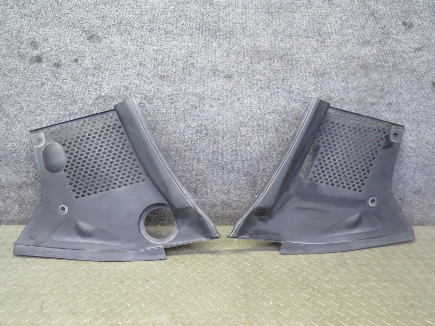 1999-2004 Porsche 911 996 Front Windshield Cowl Vent Trim Panel Set of 2