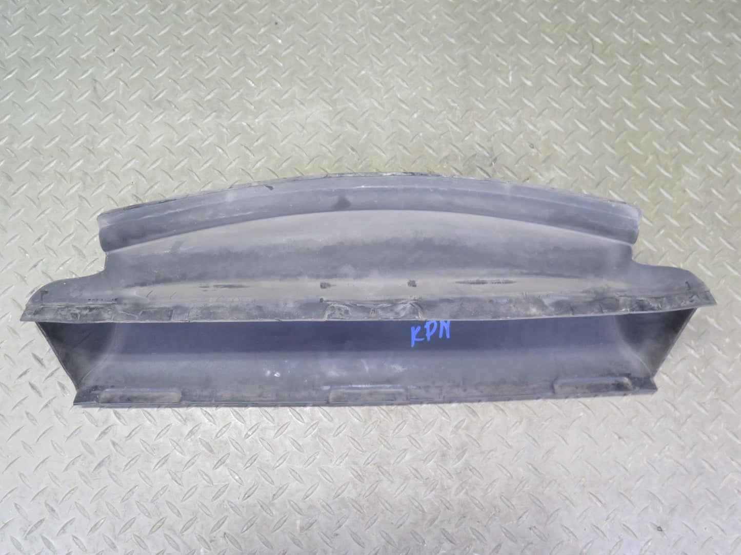 1999-2004 Porsche 911 996 Radiator Air Guide Intake Duct 99657514102