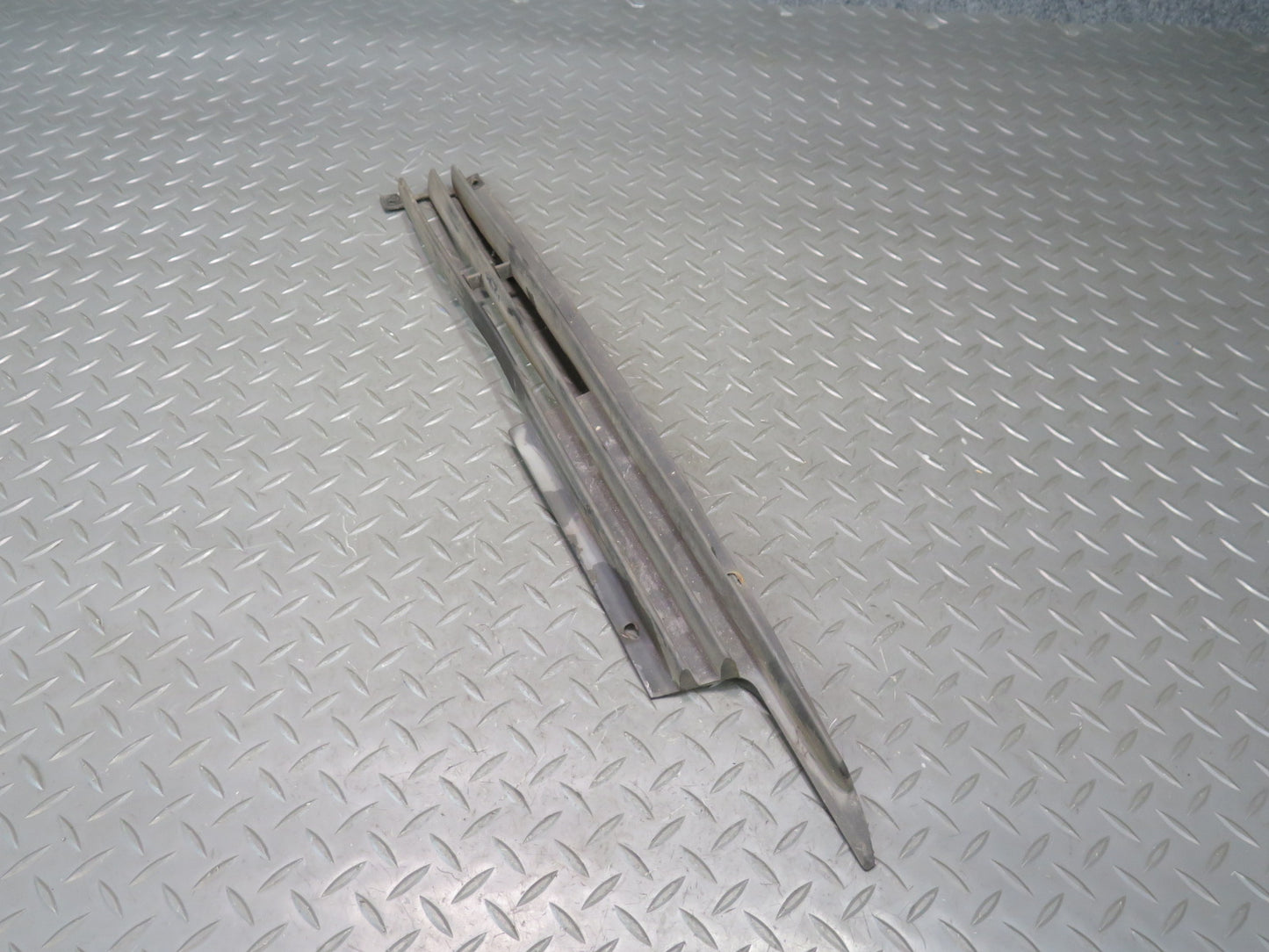 75-76 Mercedes W115 300D Front Right Passenger Side Lower Trim Grille OEM