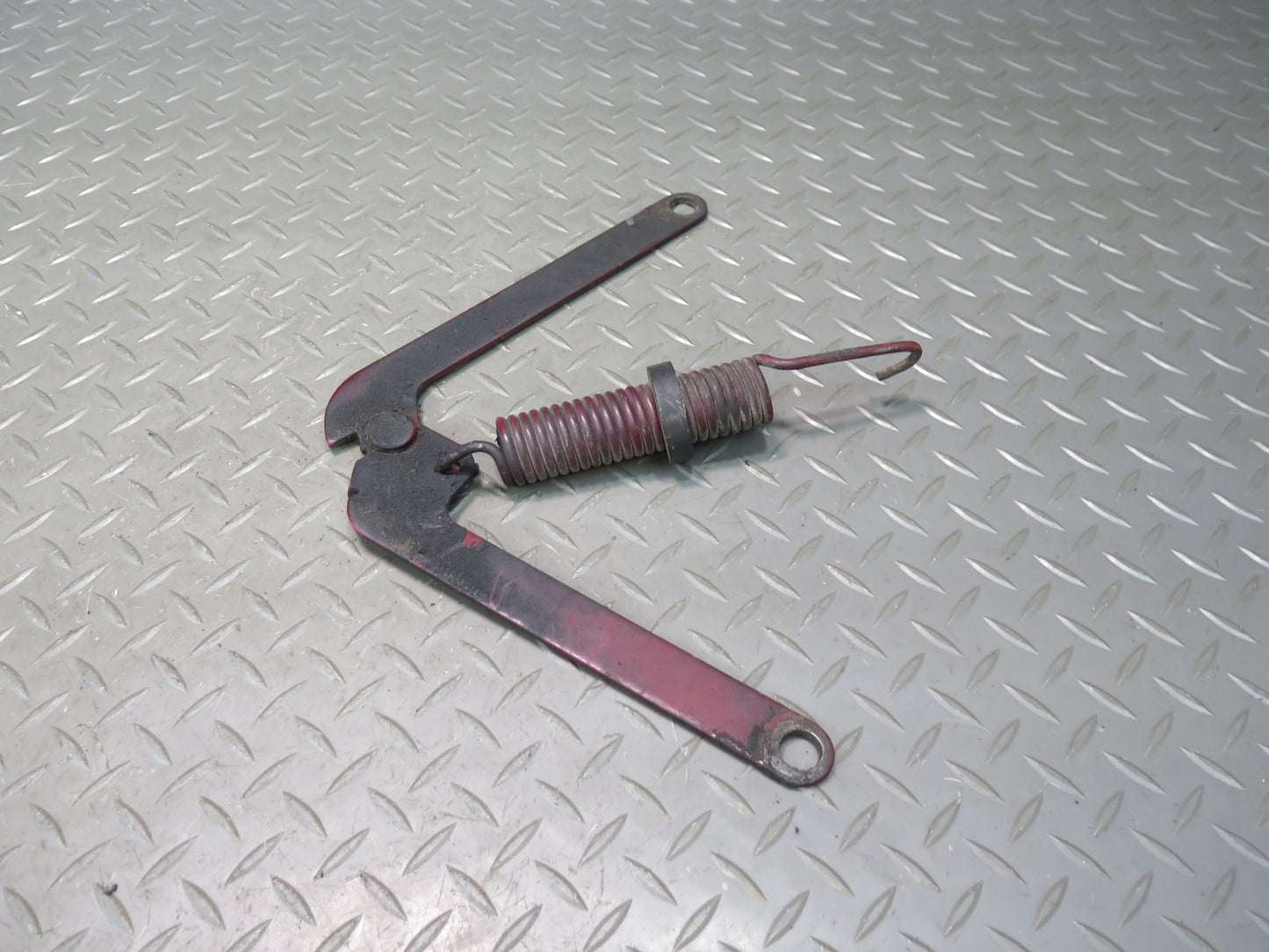 75-76 Mercedes W115 300D Set of 2 Front Left & Right Hood Bonnet Hinge RED OEM