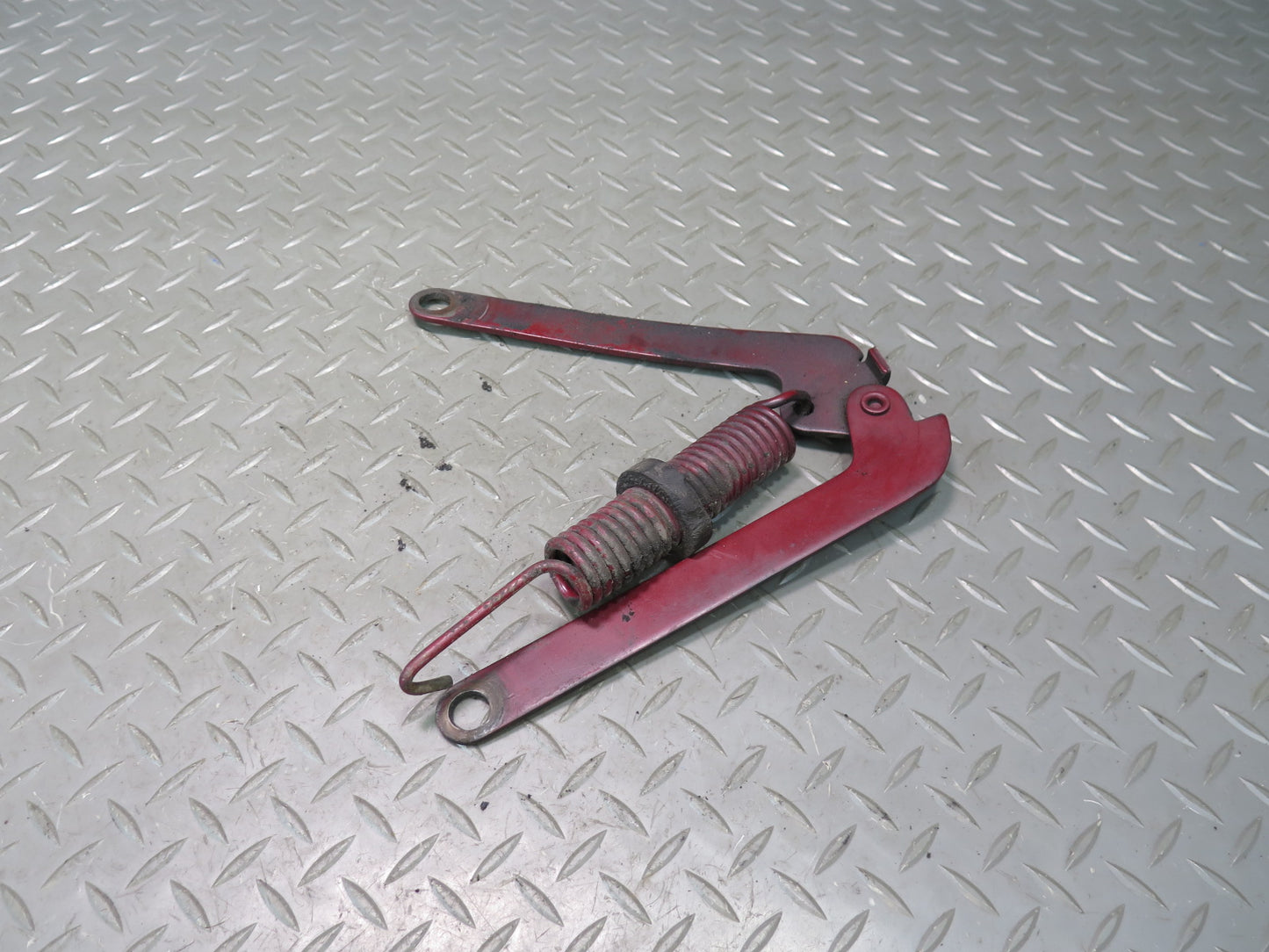 75-76 Mercedes W115 300D Set of 2 Front Left & Right Hood Bonnet Hinge RED OEM