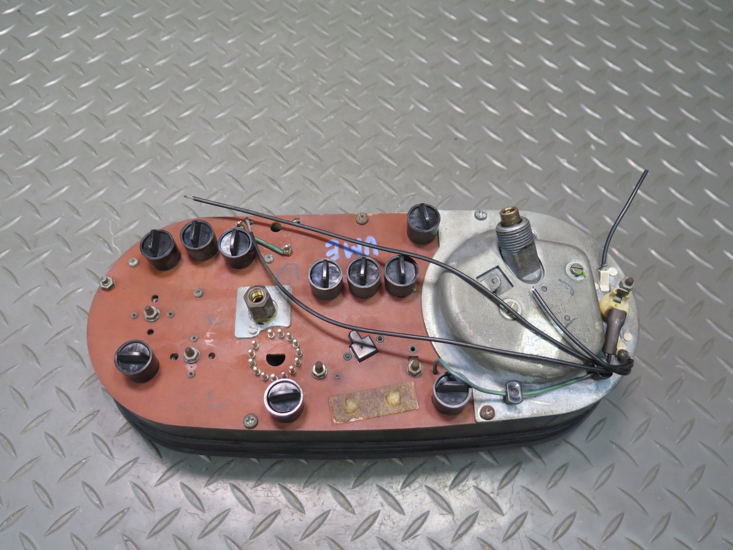 75-76 Mercedes W115 300D A/T Instrument Cluster Gauge Speedometer 110MPH 14K OEM