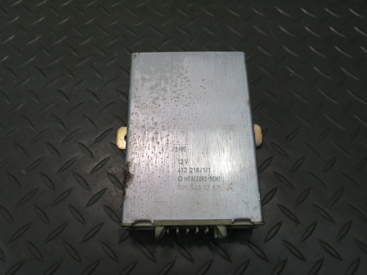 75-76 Mercedes W115 300D Cruise Control Amplifier Module Unit 0055451232 OEM