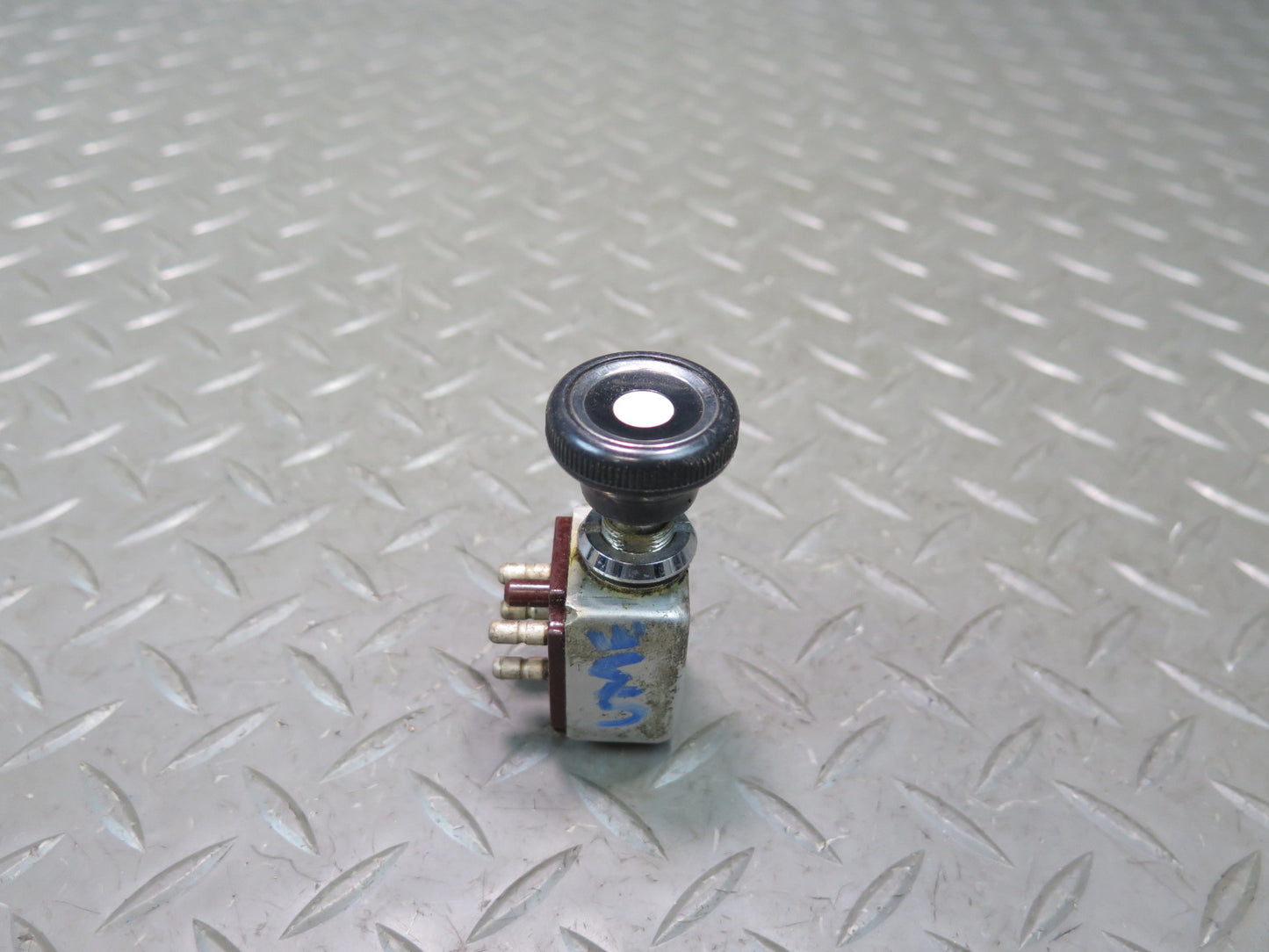 75-76 Mercedes W115 300D Rear Window Defrost Switch OEM